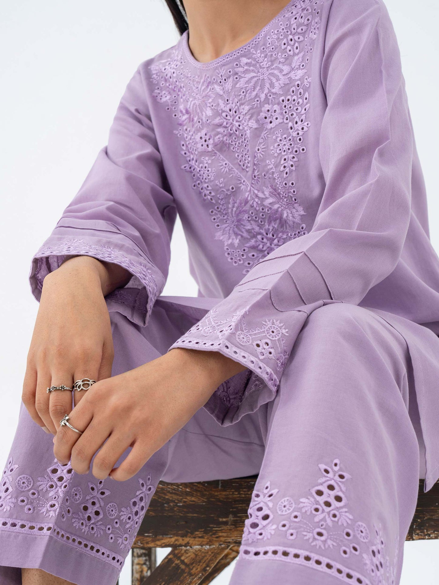 Khaddar Co-Ord Set-Embroidered (Pret)