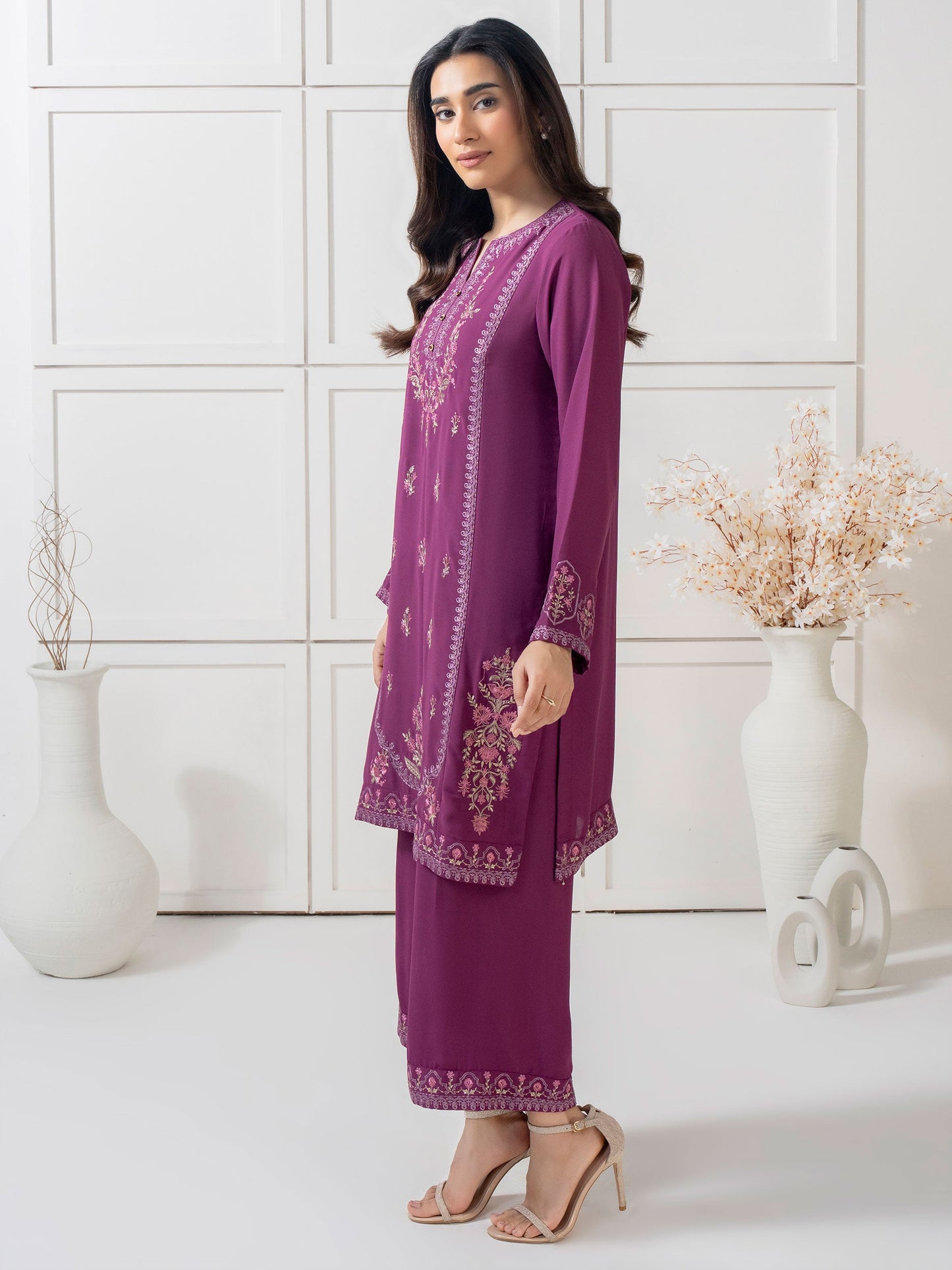 2 Piece Grip Suit- Embroidered (Pret)