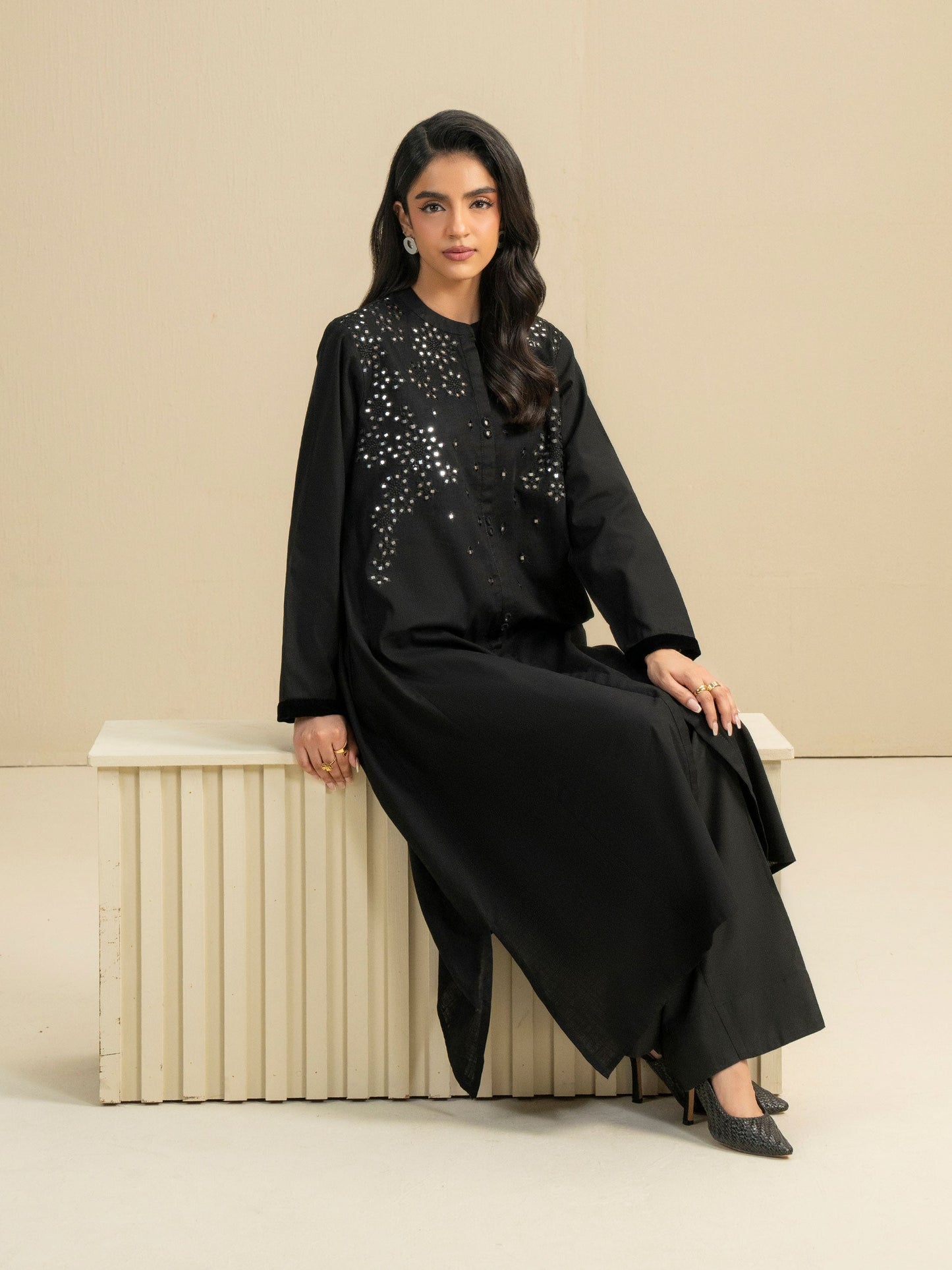 Khaddar Shirt-Embroidered (Pret)