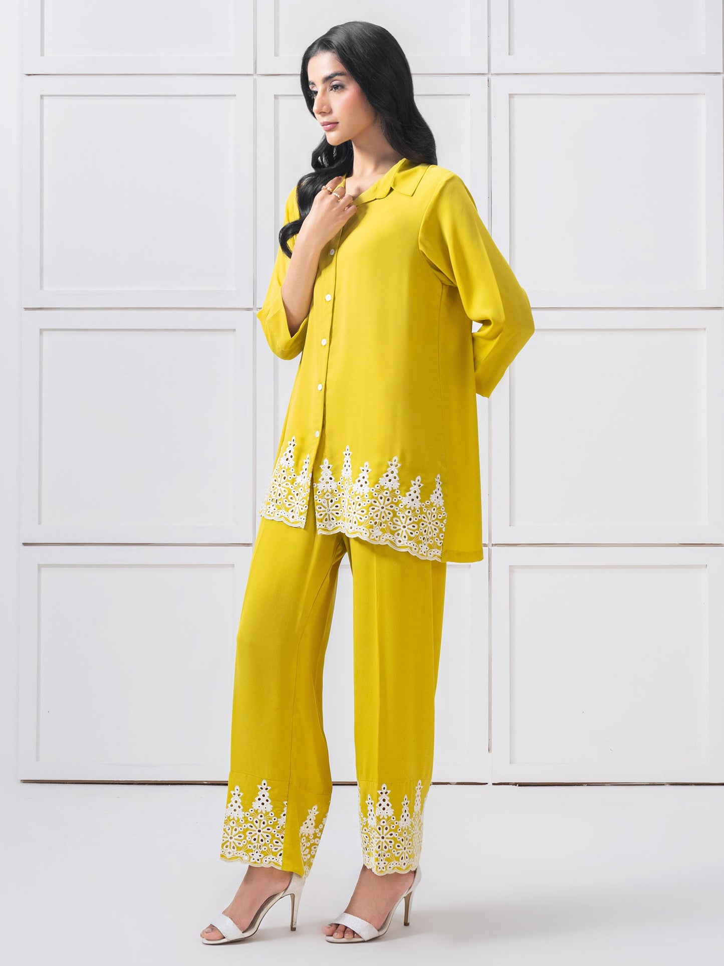 Grip Co-Ord Set-Embroidered (Pret)
