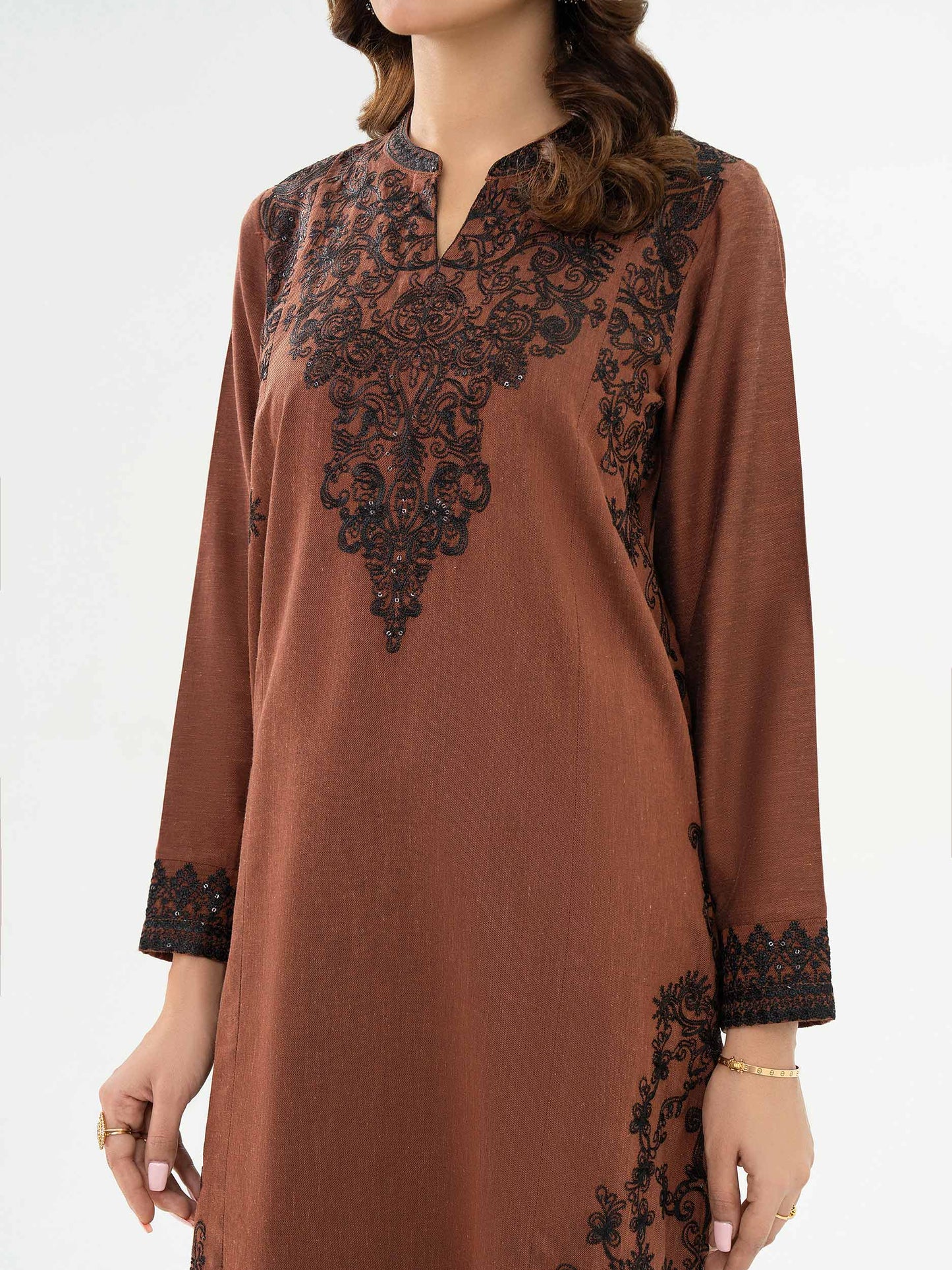 2 Piece Yarn Dyed Suit-Embroidered (Pret)