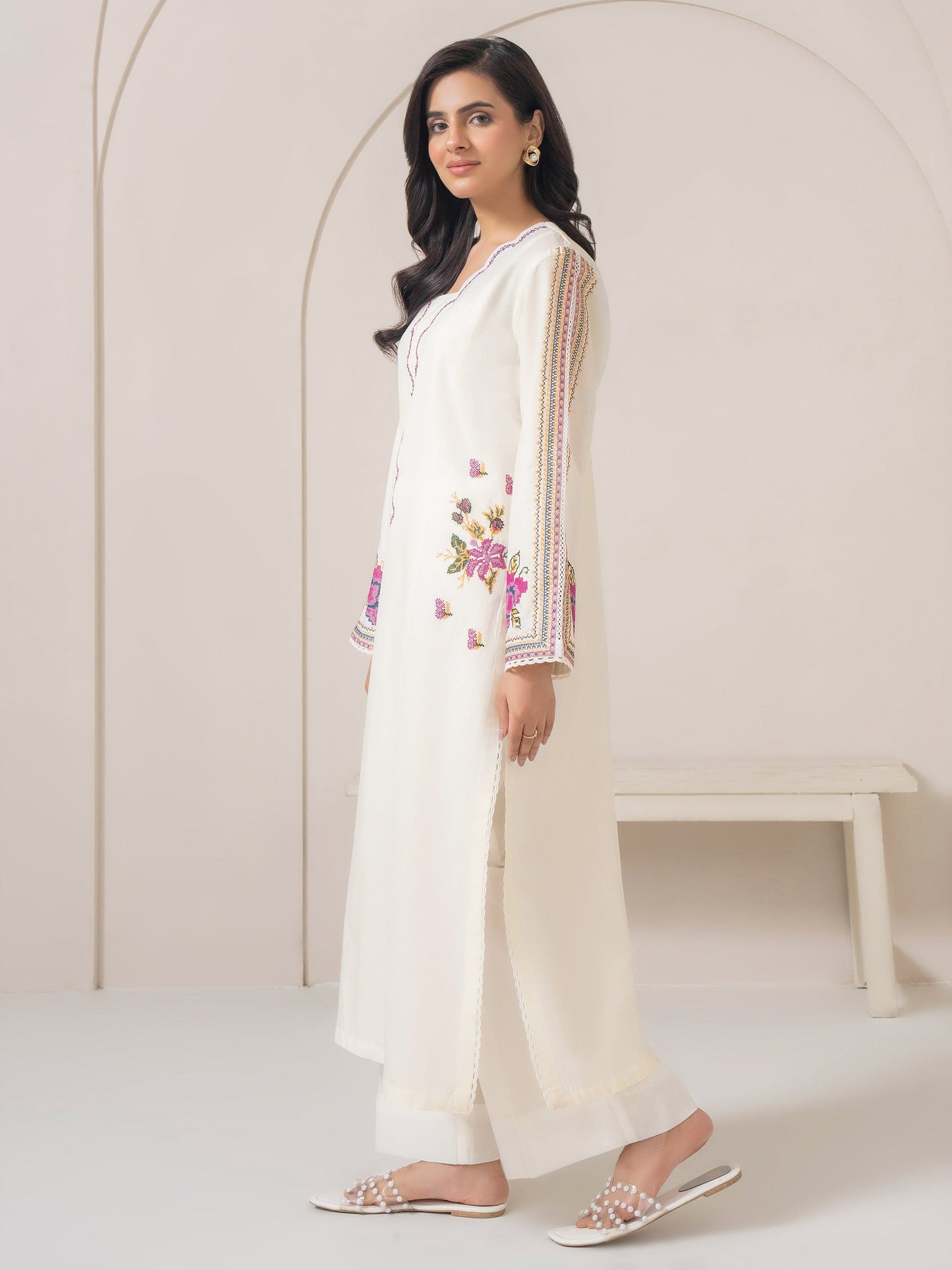 Lawn Shirt-Embroidered (Pret)