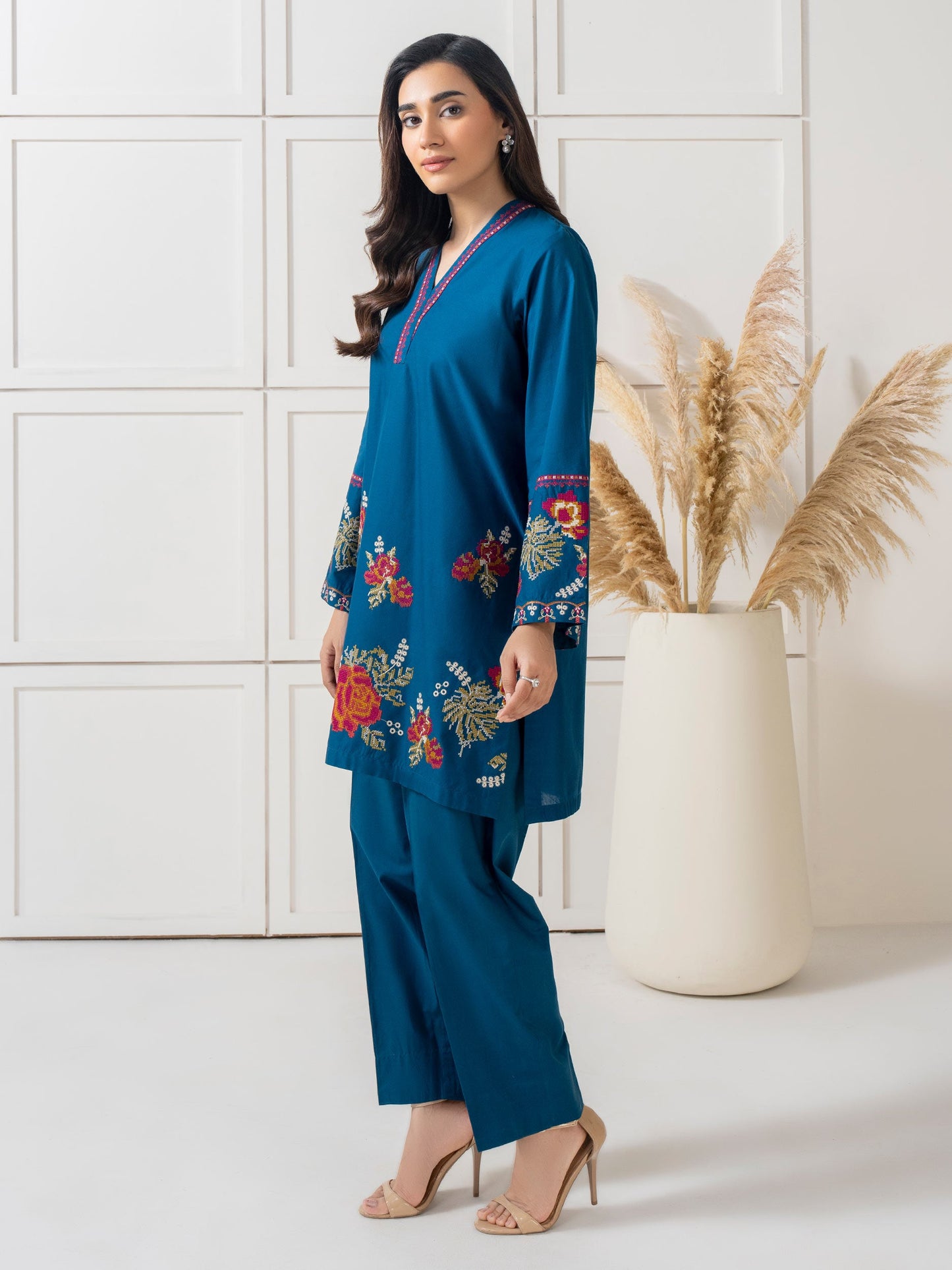 2 Piece Suit- Embroidered (Pret)