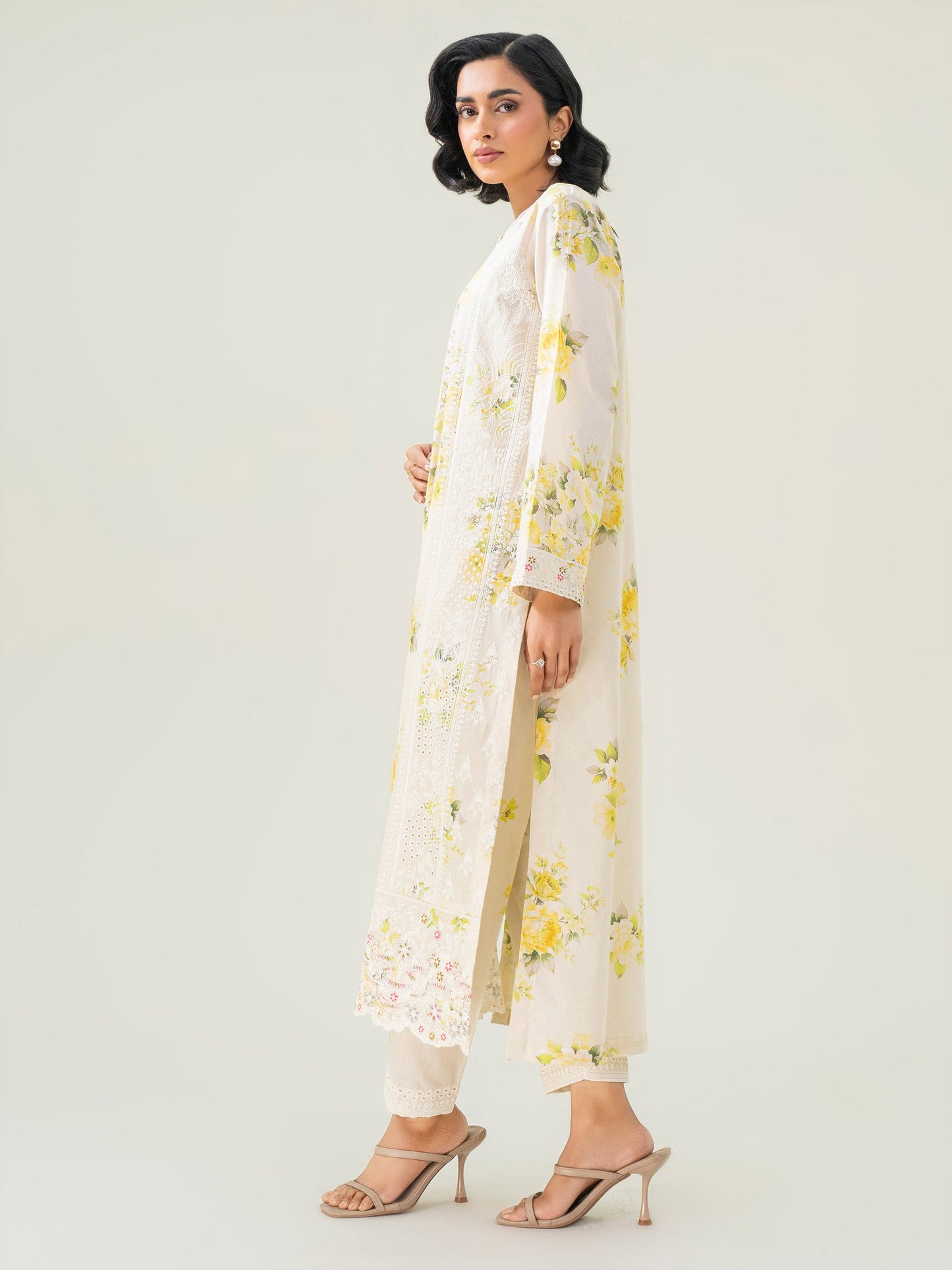 2 Piece Cambric Suit-Embroidered (Pret)