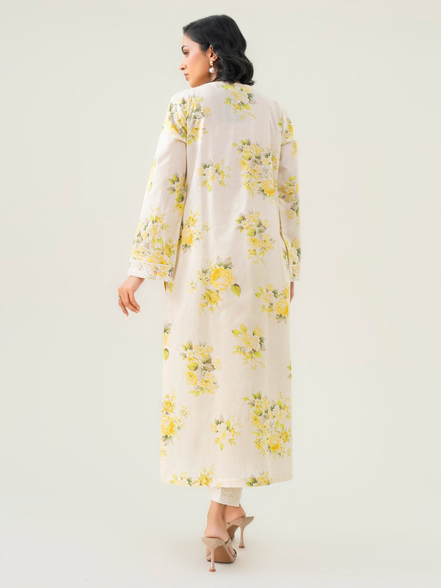 2 Piece Cambric Suit-Embroidered (Pret)