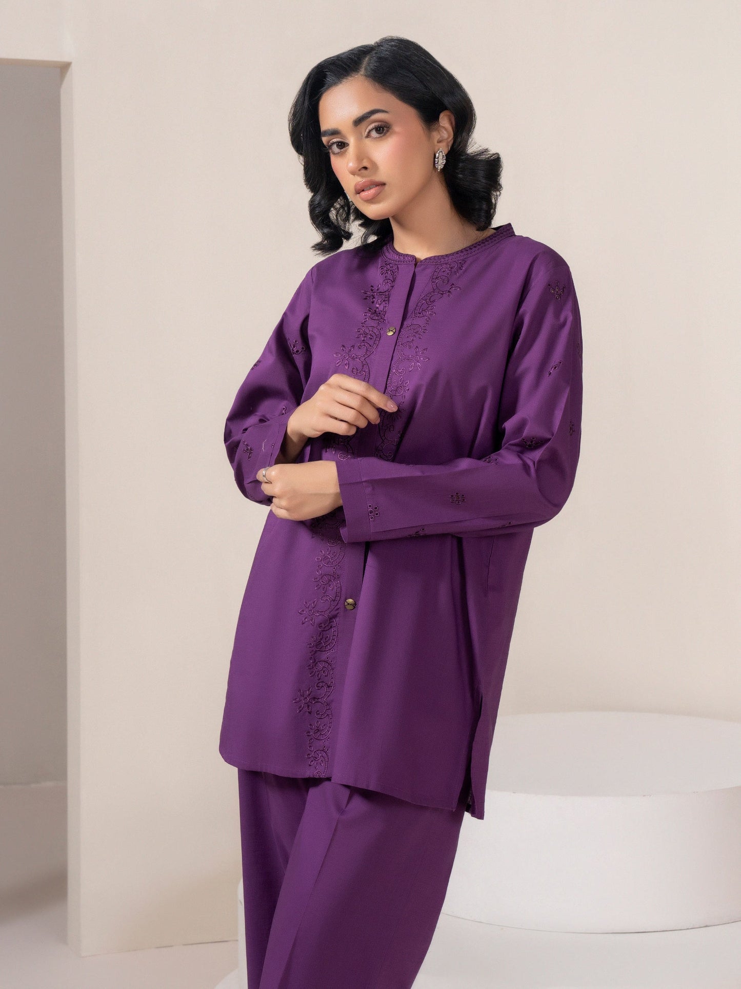 Lawn Co-ord Set-Embroidered (Pret)