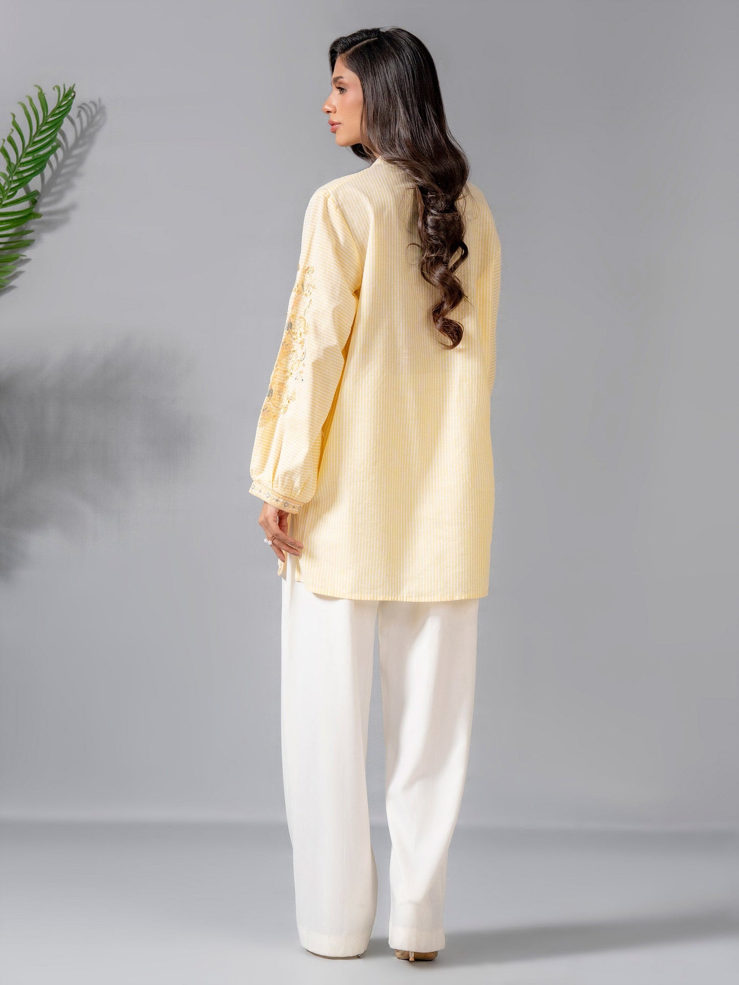 Yarn Dyed Top-Embroidered (Pret)