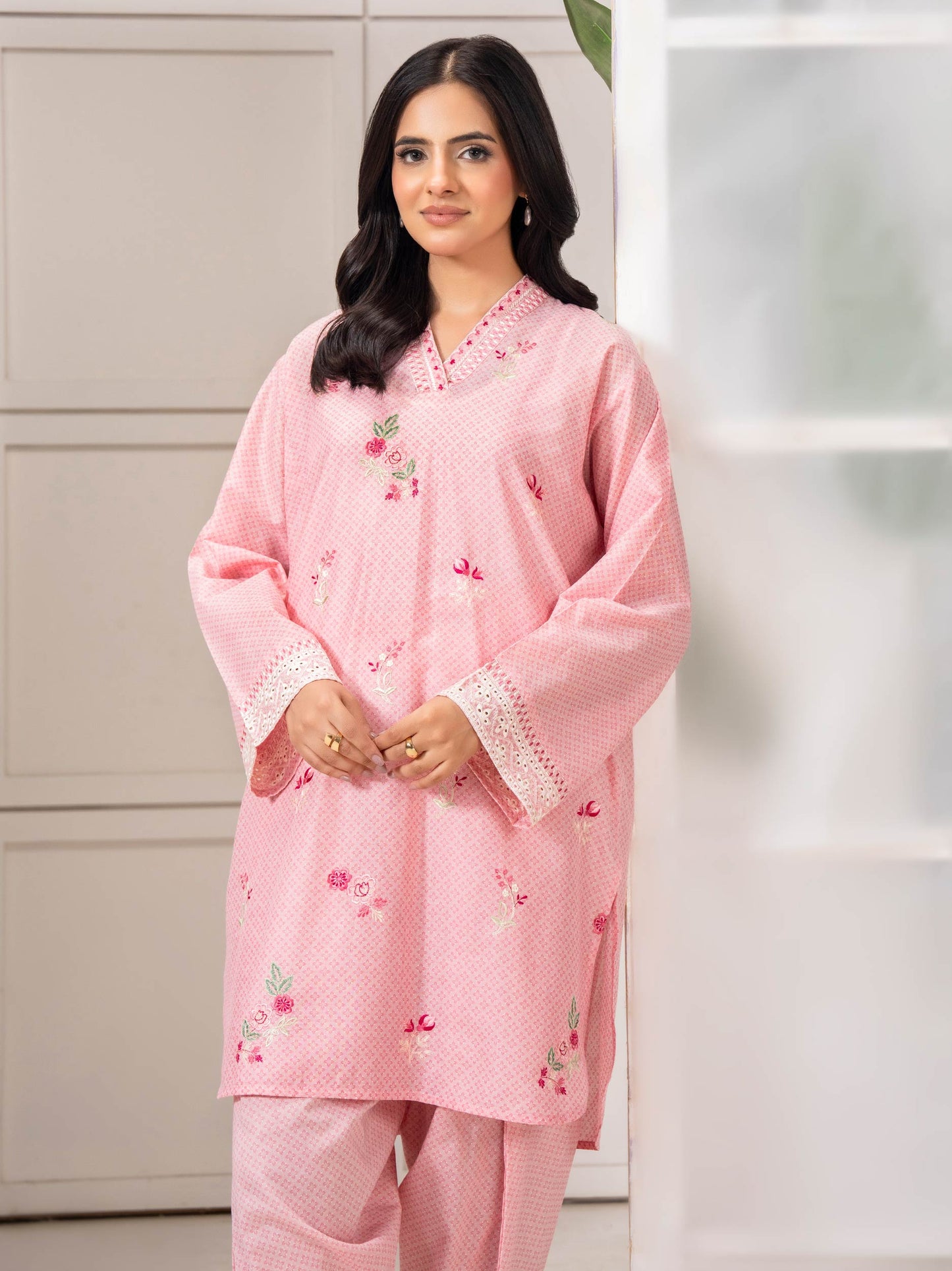 2 Piece Lawn Suit-Embroidered (Pret)