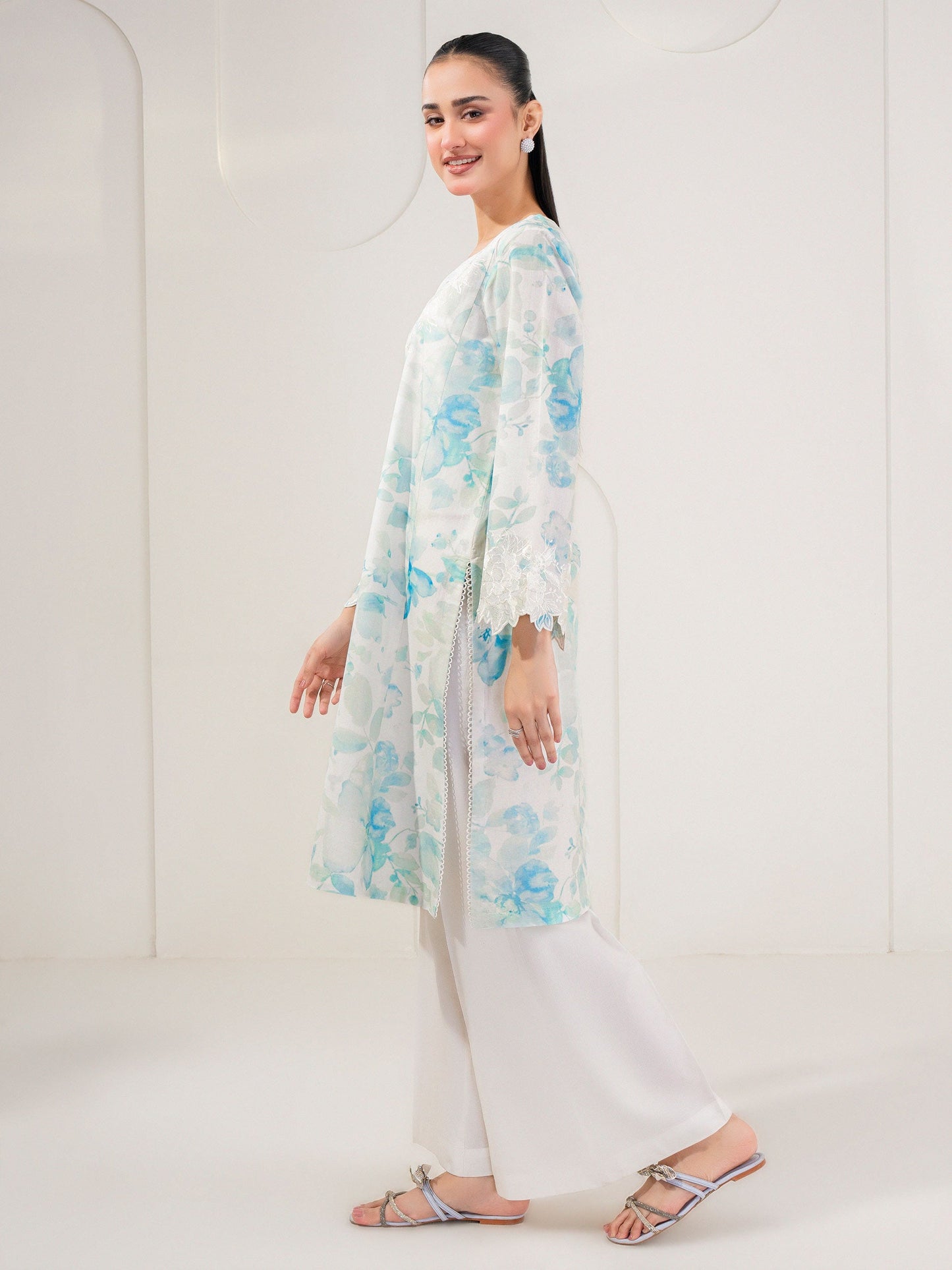 Lawn Shirt-Embroidered (Pret)