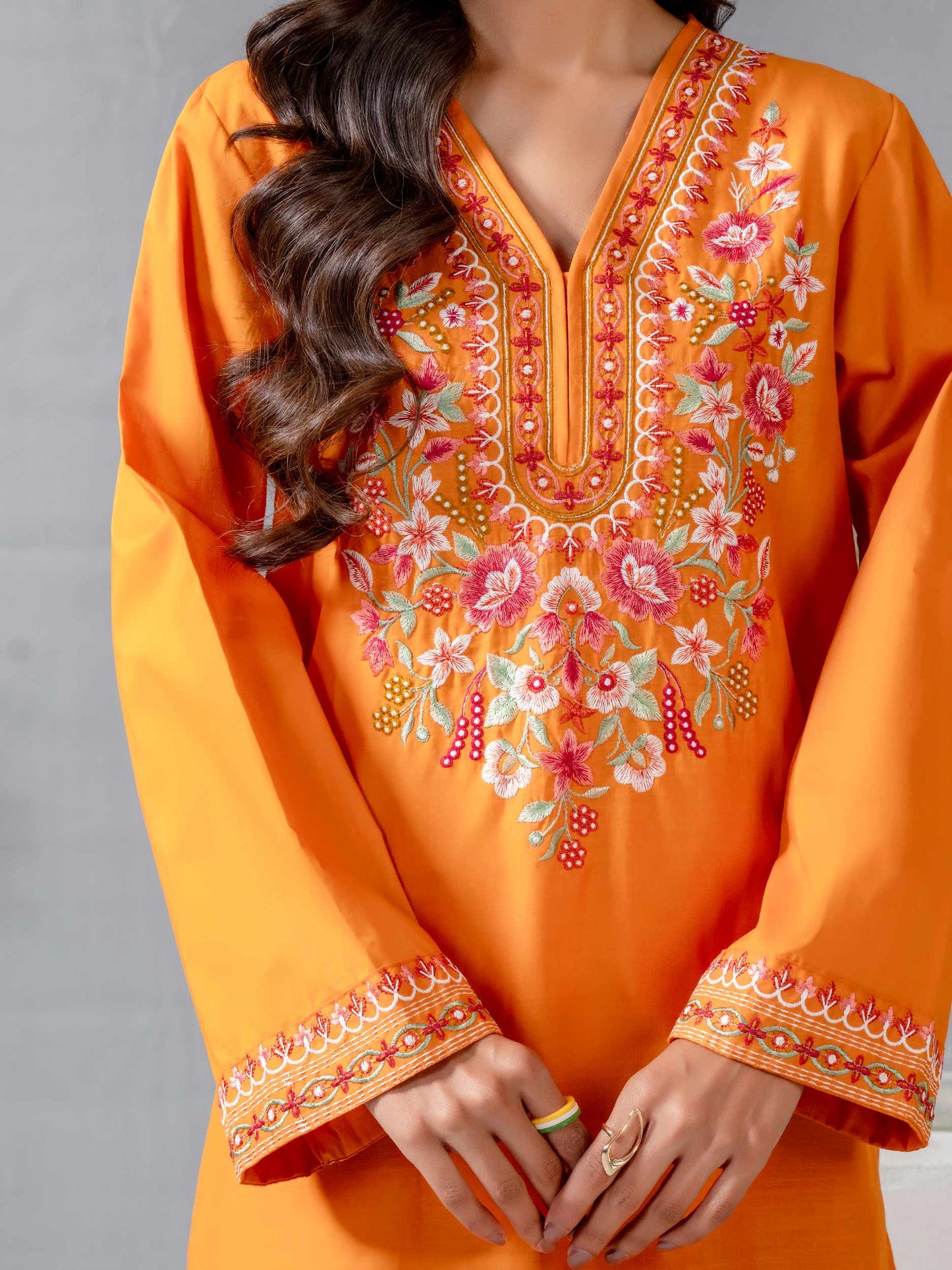 2 Piece Lawn Suit-Embroidered (Pret)
