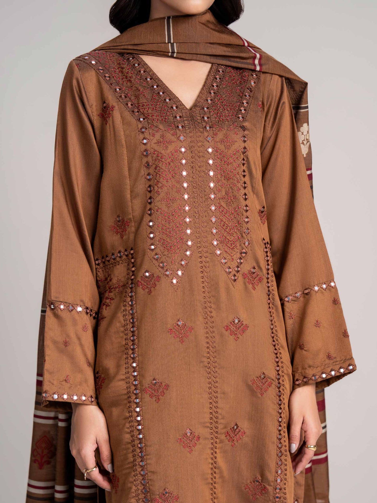 3 Piece Yarn Dyed Suit- Embroidered (Pret)