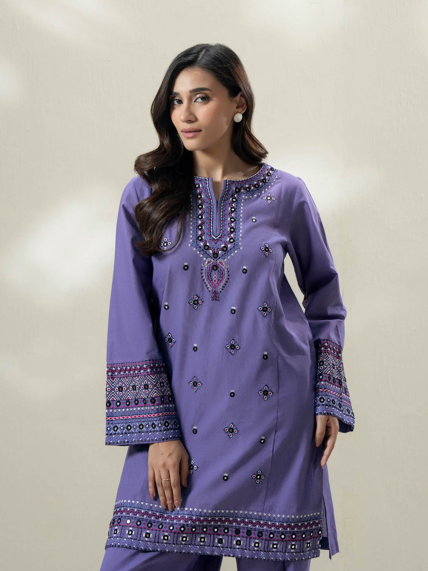 2-Piece Slub Khaddar Suit-Embroidered (Pret)