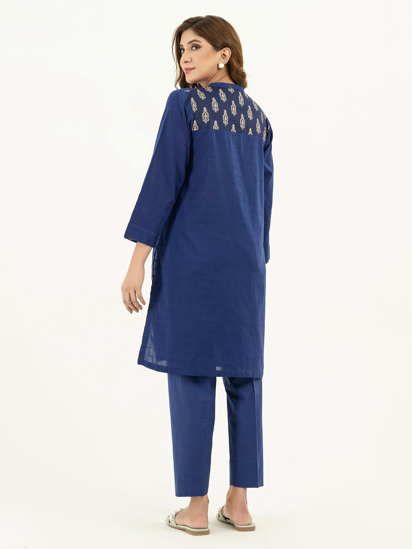2 Piece Textured Lawn Suit-Dyed (Pret)