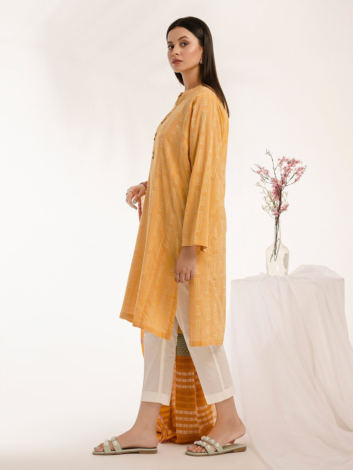 2 Piece Texture Lawn Suit-Dyed (Pret)