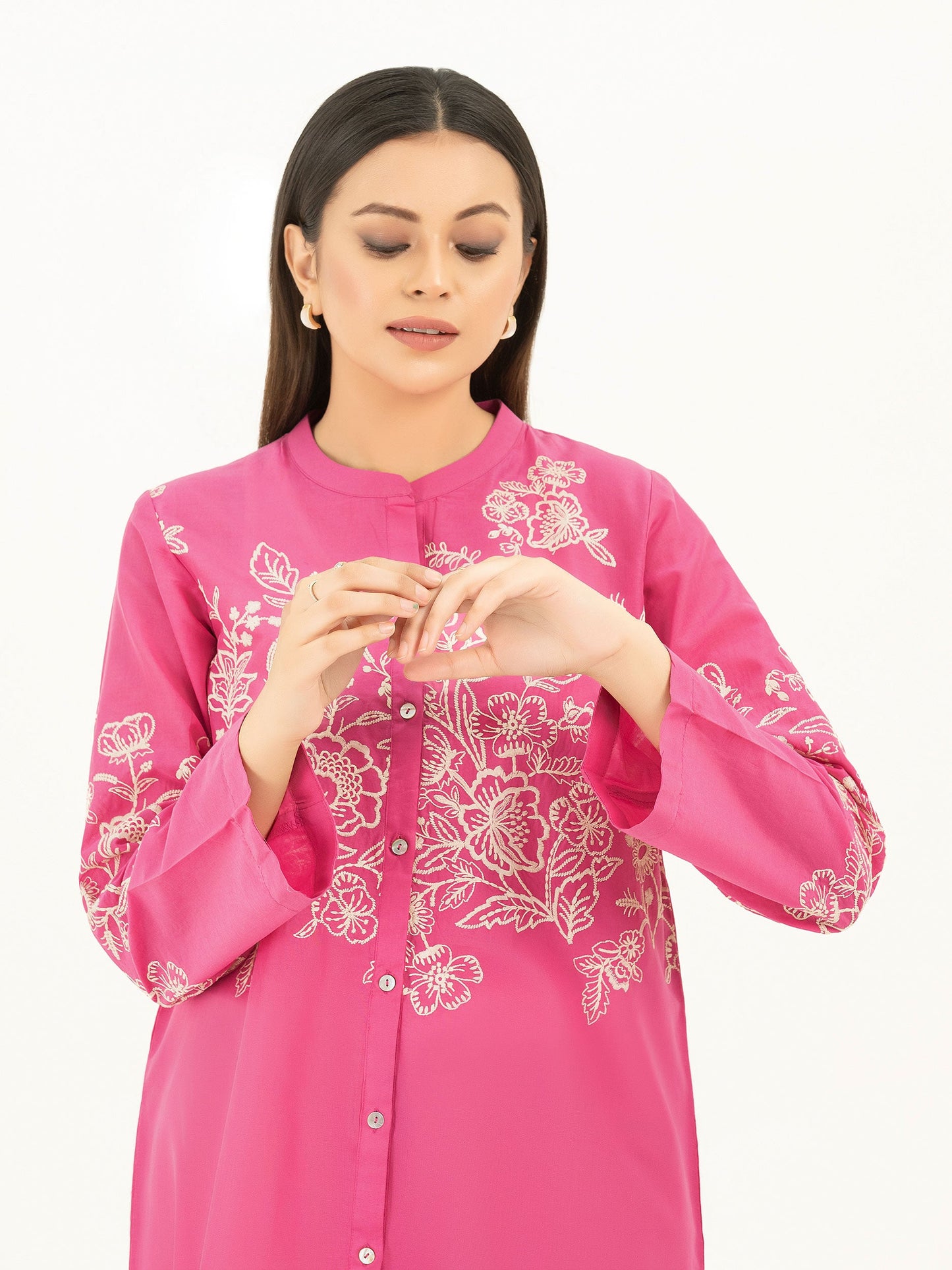 Cambric Kurti-Embroidered (Pret)
