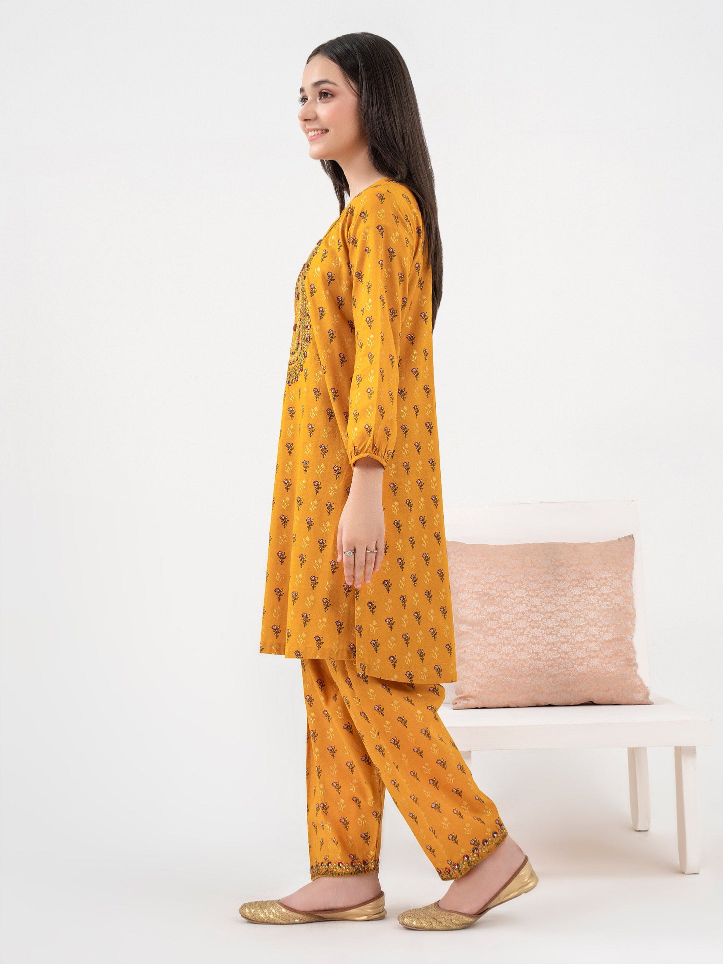 2 Piece Lawn Suit-Embroidered