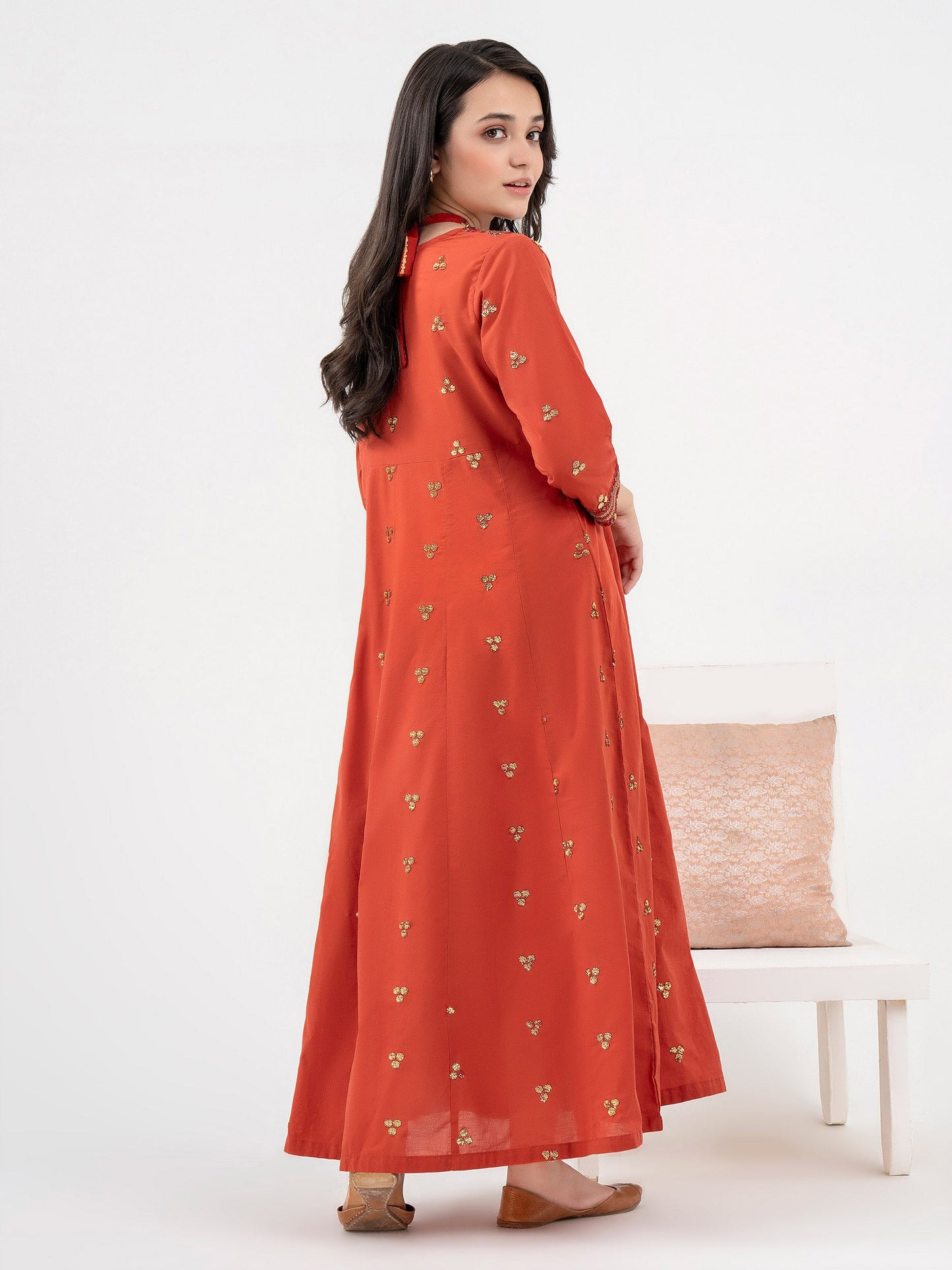 Cambric Pishwas -Embroidered