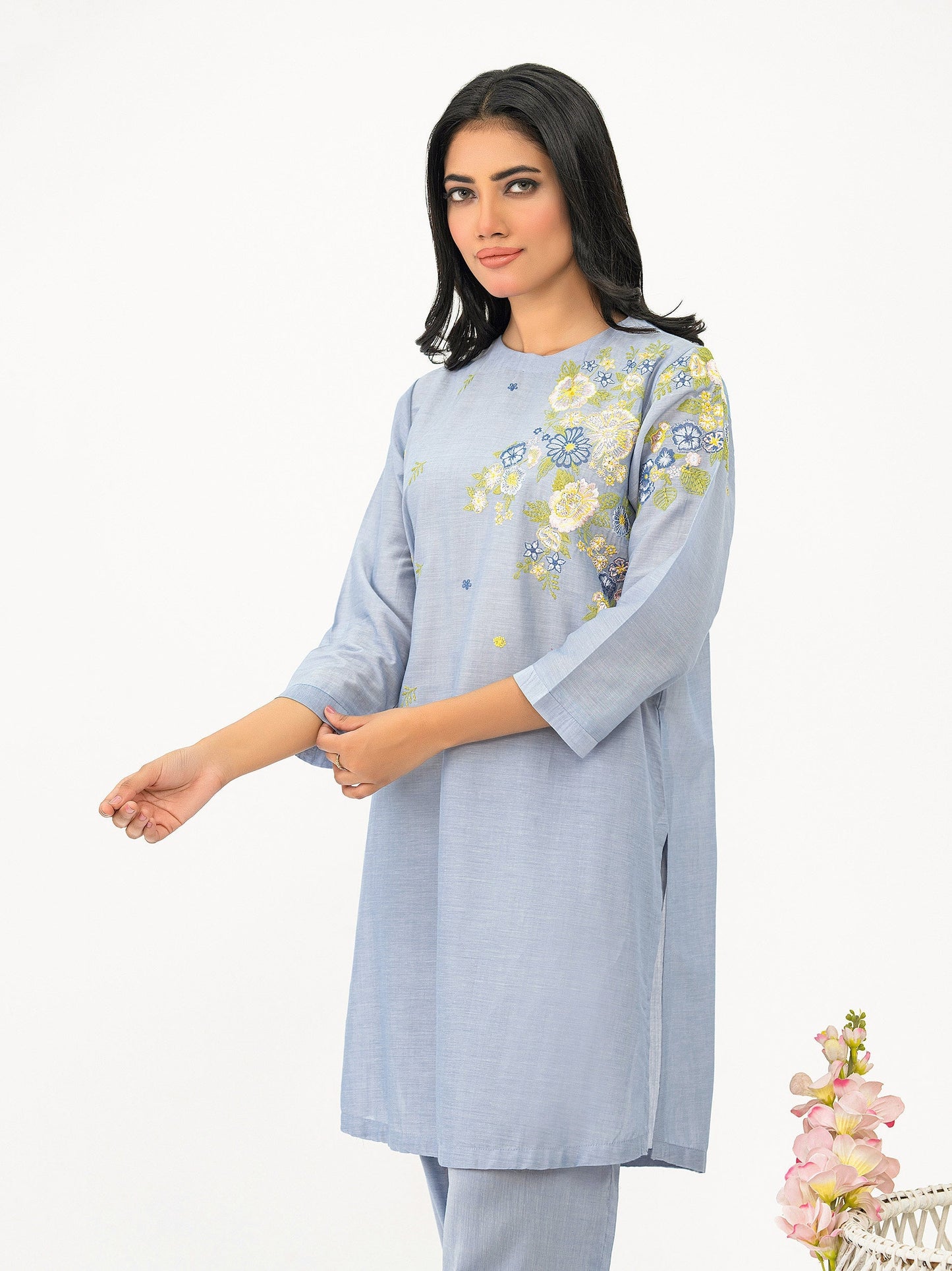 2 Piece Yarn Dyed Suit-Embroidered (Pret)
