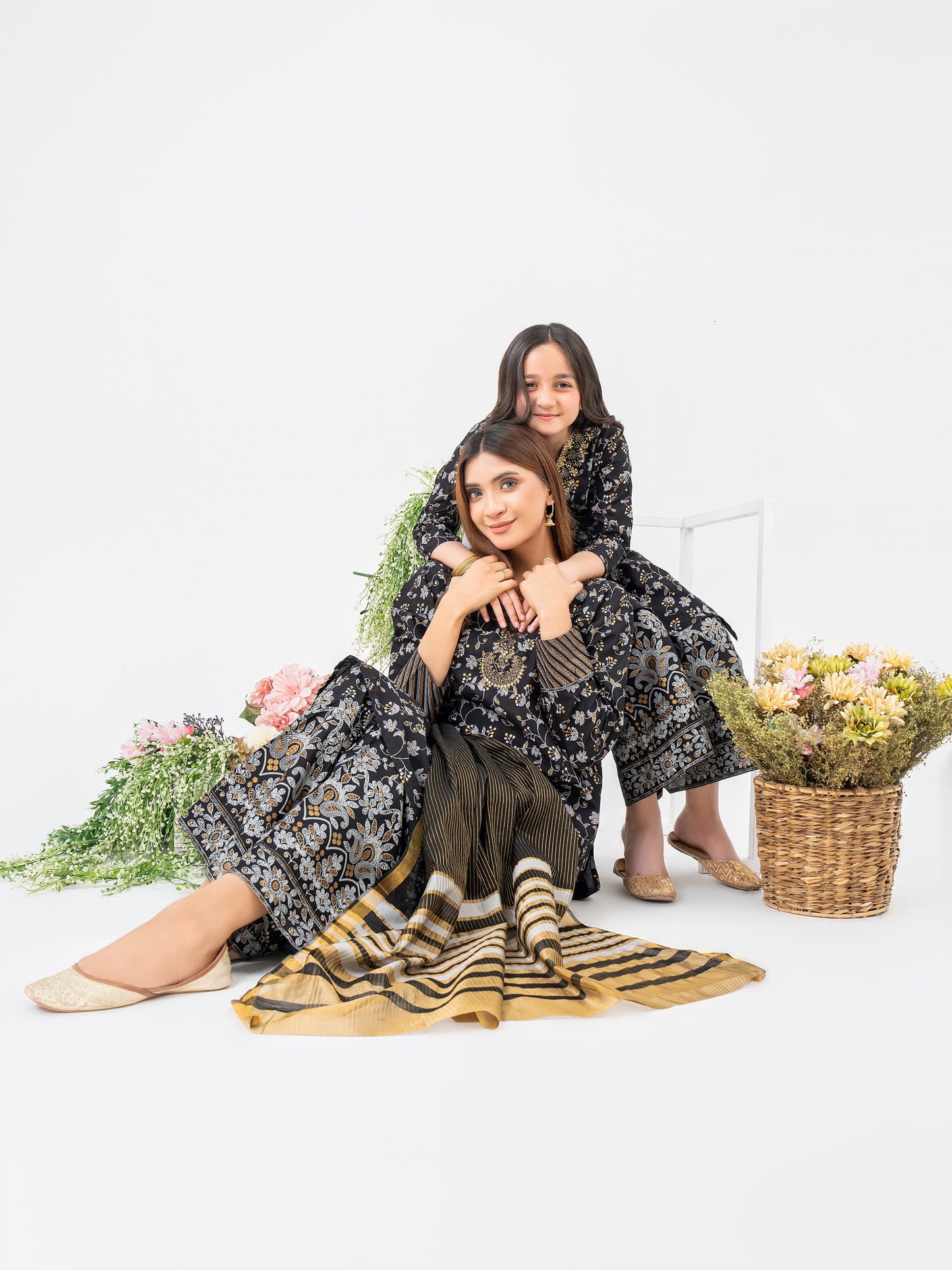 3 Piece Lawn Suit-Embroidered