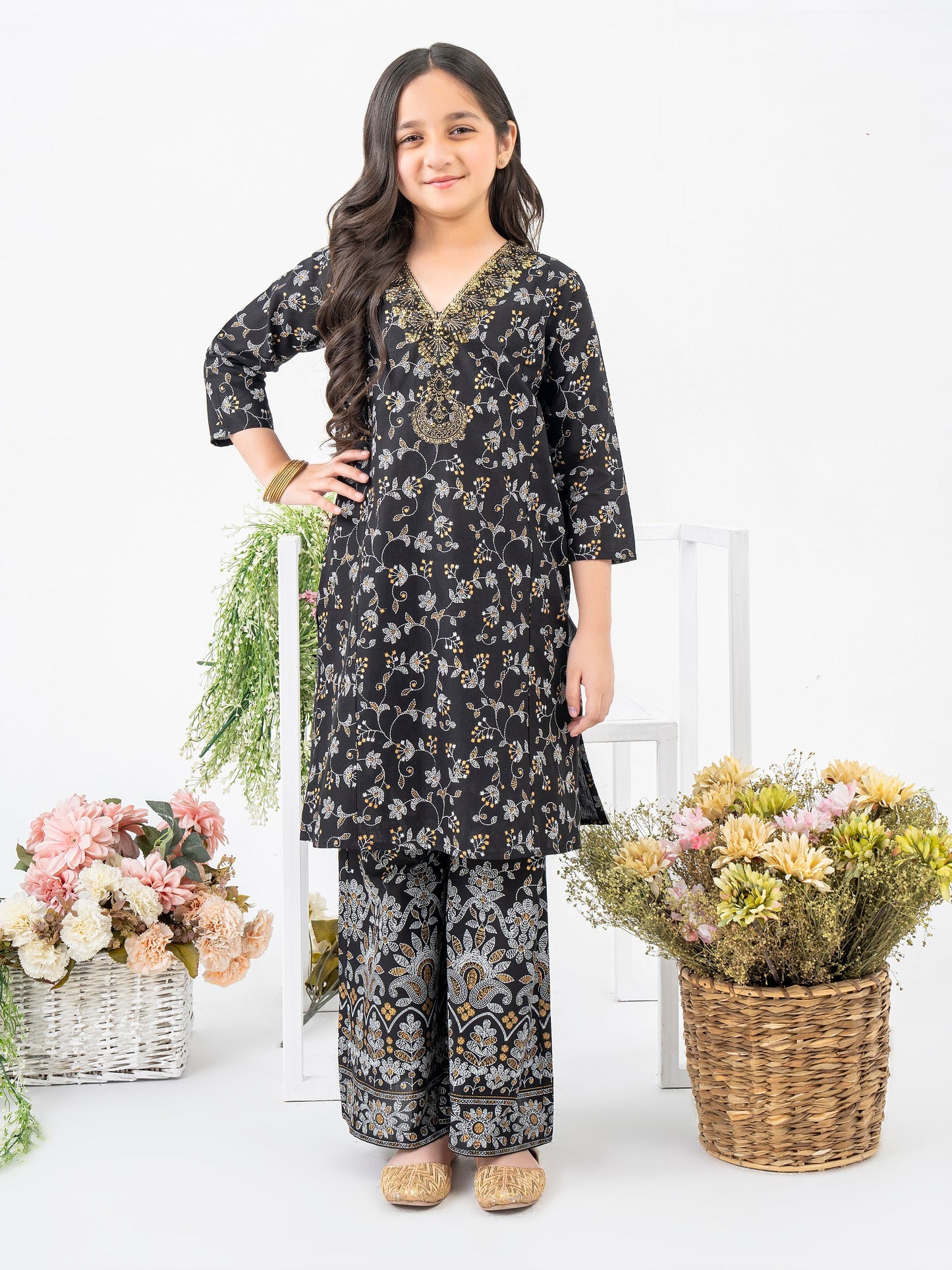 3 Piece Lawn Suit-Embroidered