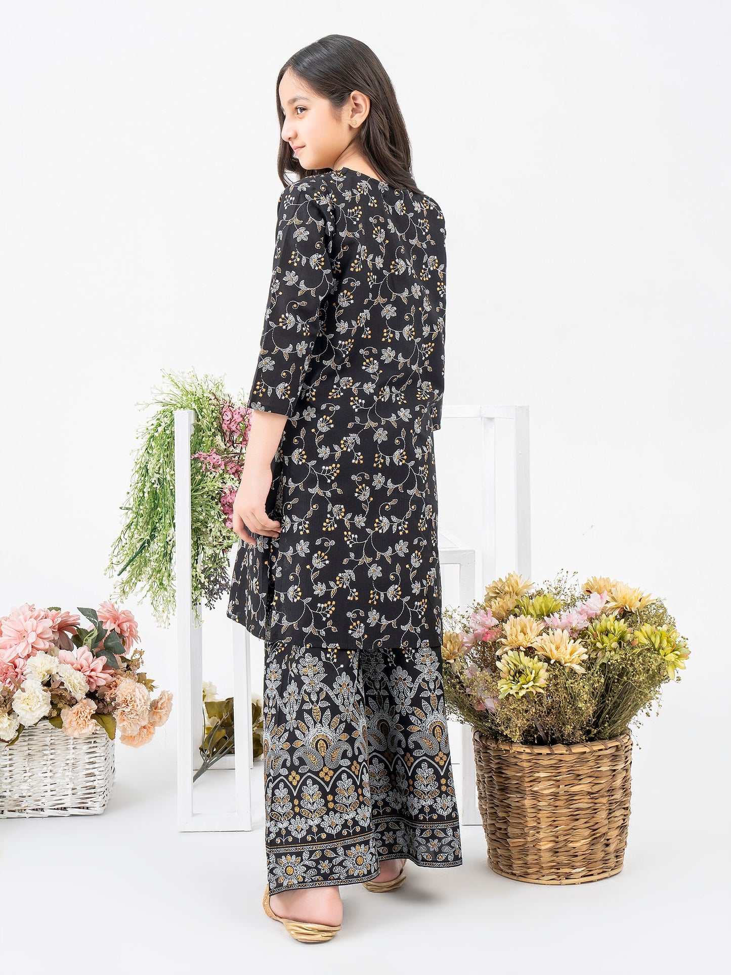 3 Piece Lawn Suit-Embroidered