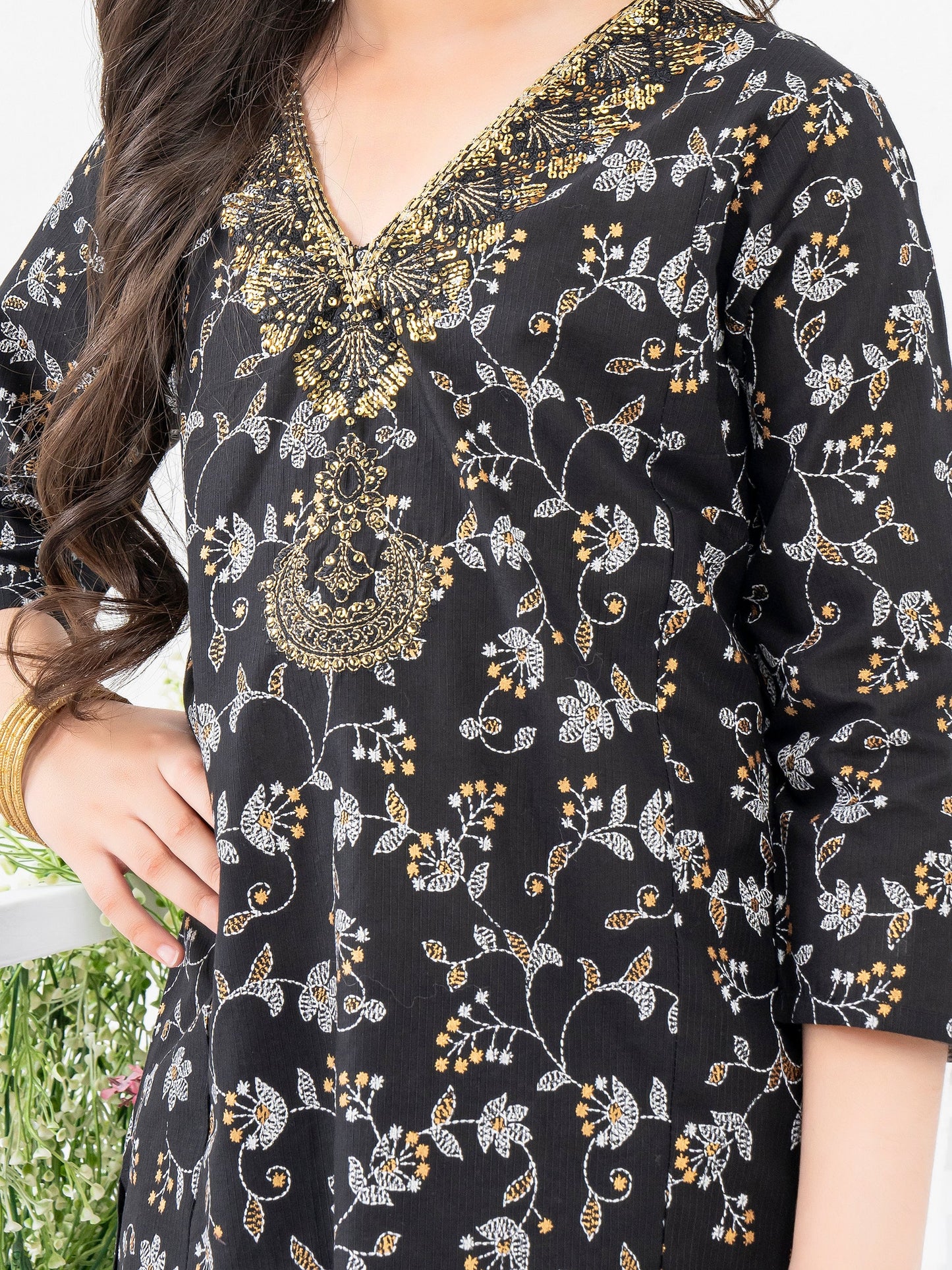 3 Piece Lawn Suit-Embroidered
