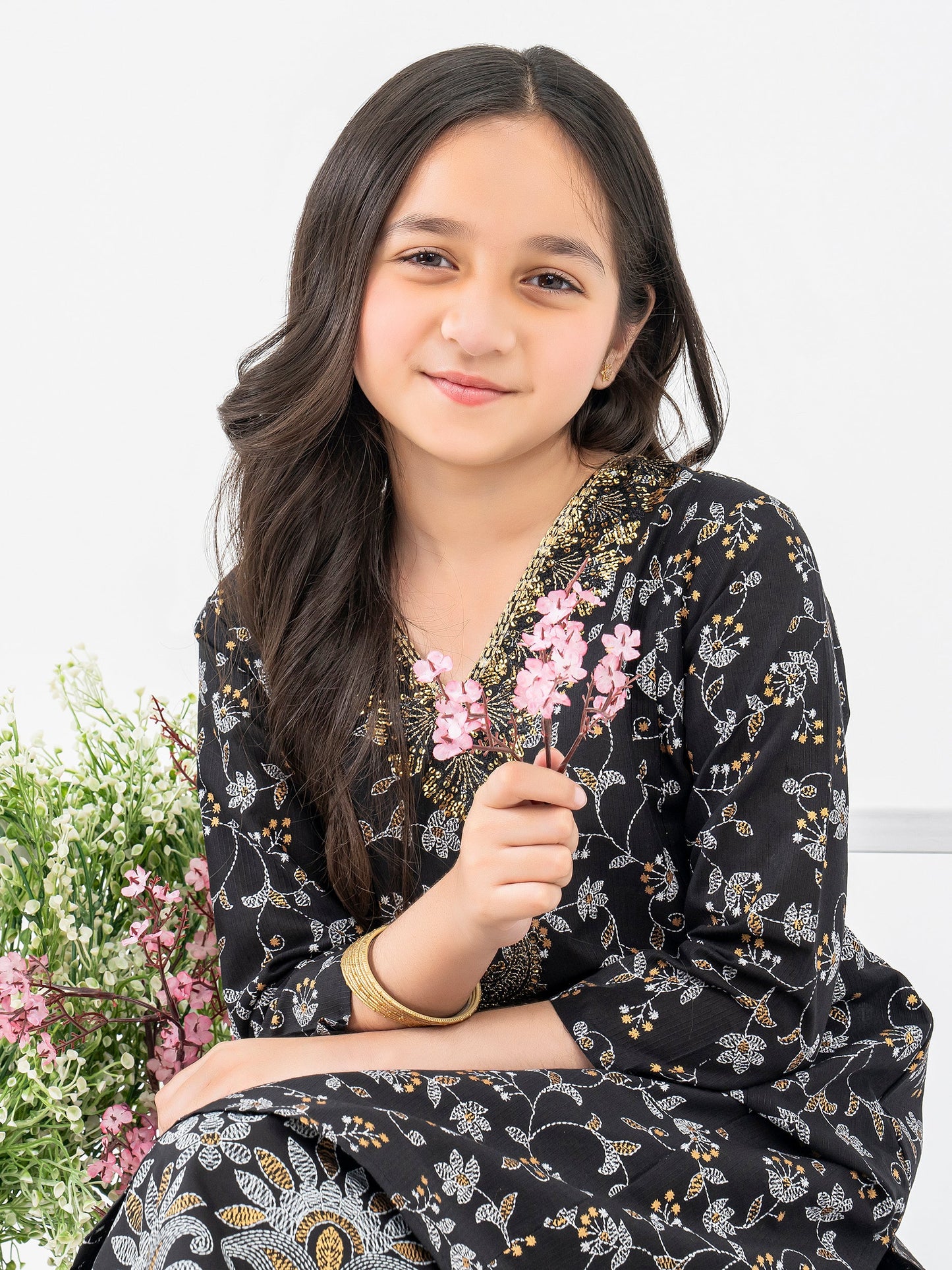 3 Piece Lawn Suit-Embroidered