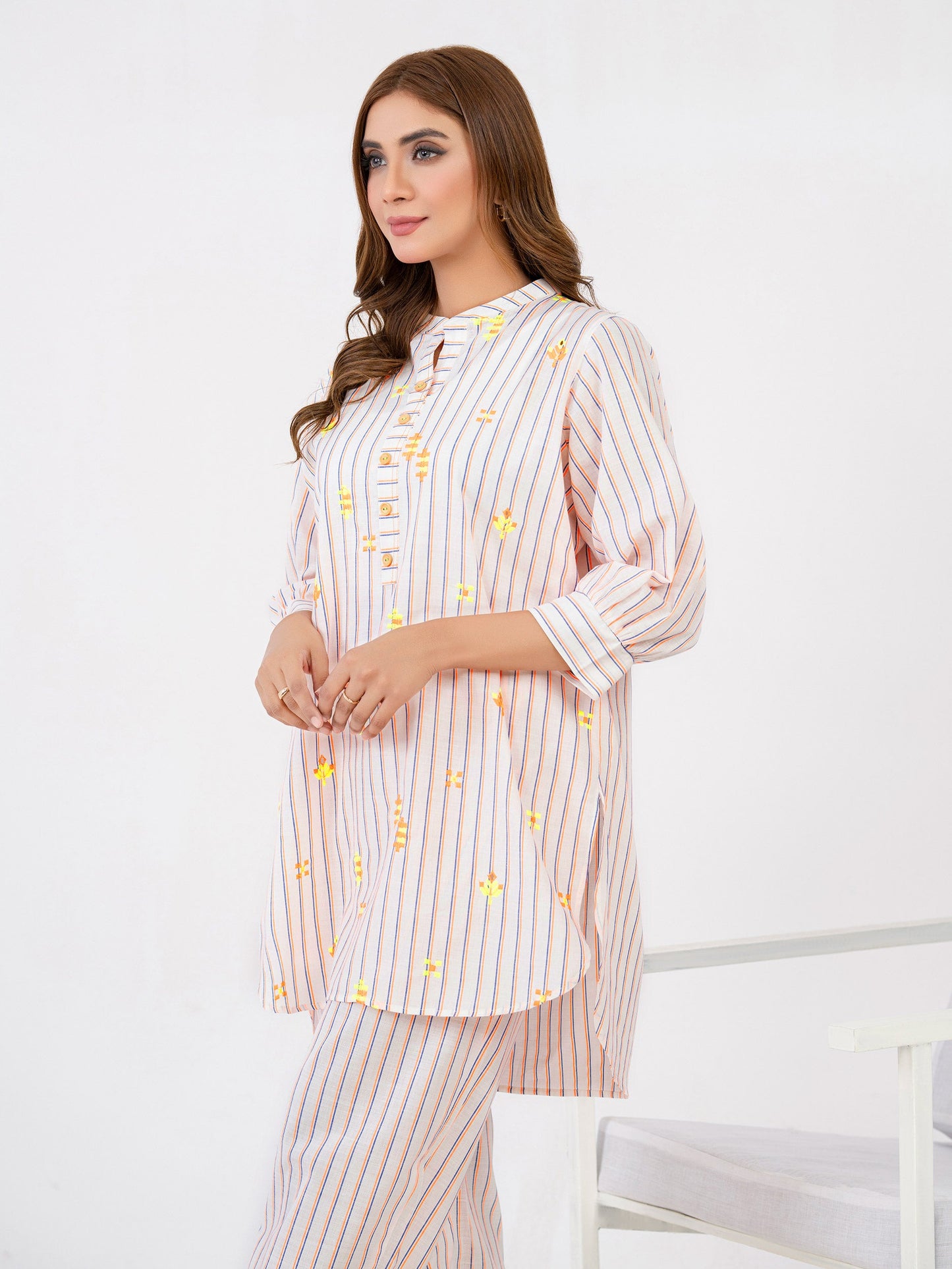 2 Piece Yarn Dyed Suit-Embroidered(Pret)