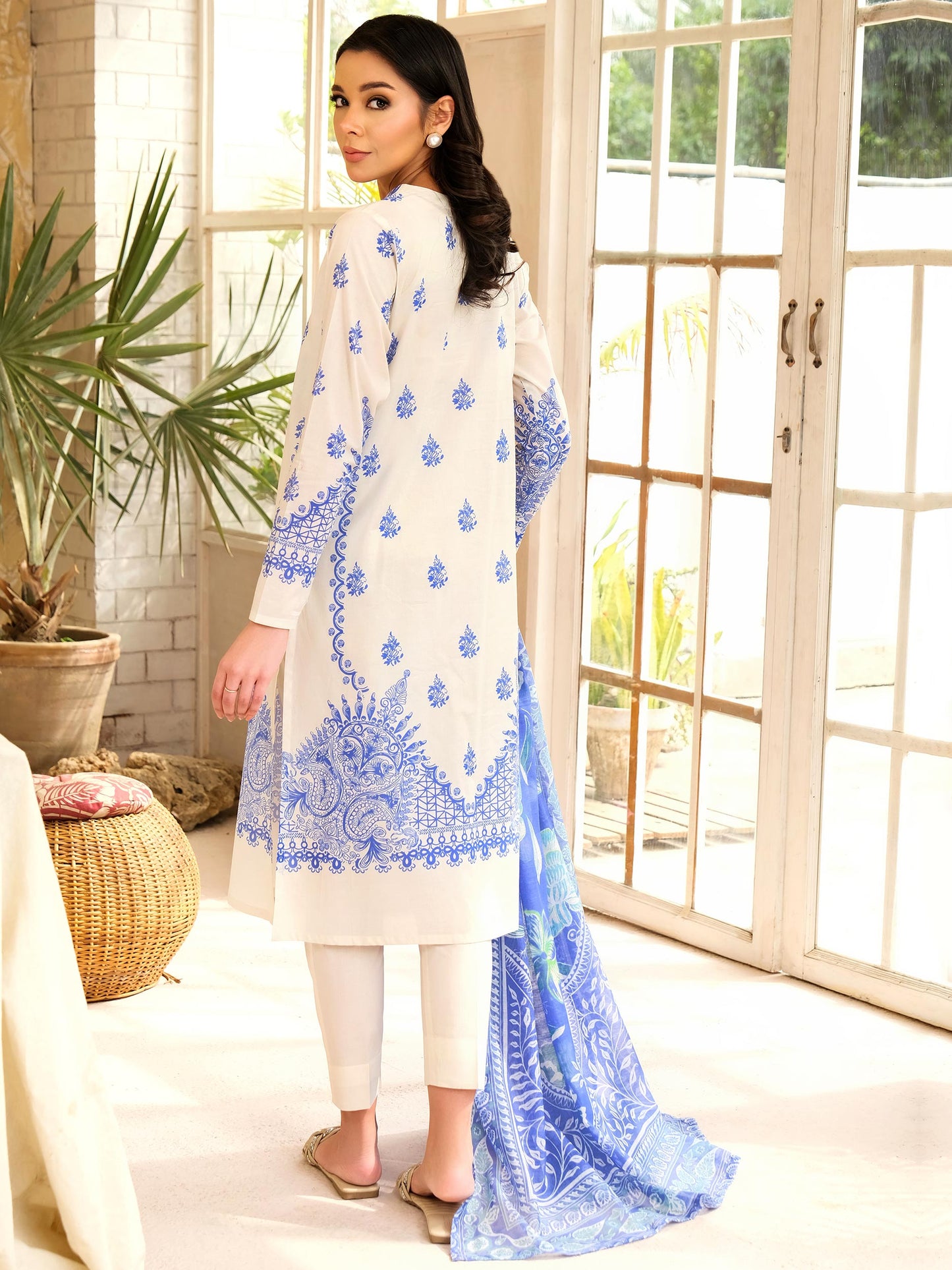 2 Piece Lawn Suit-Printed (Pret)