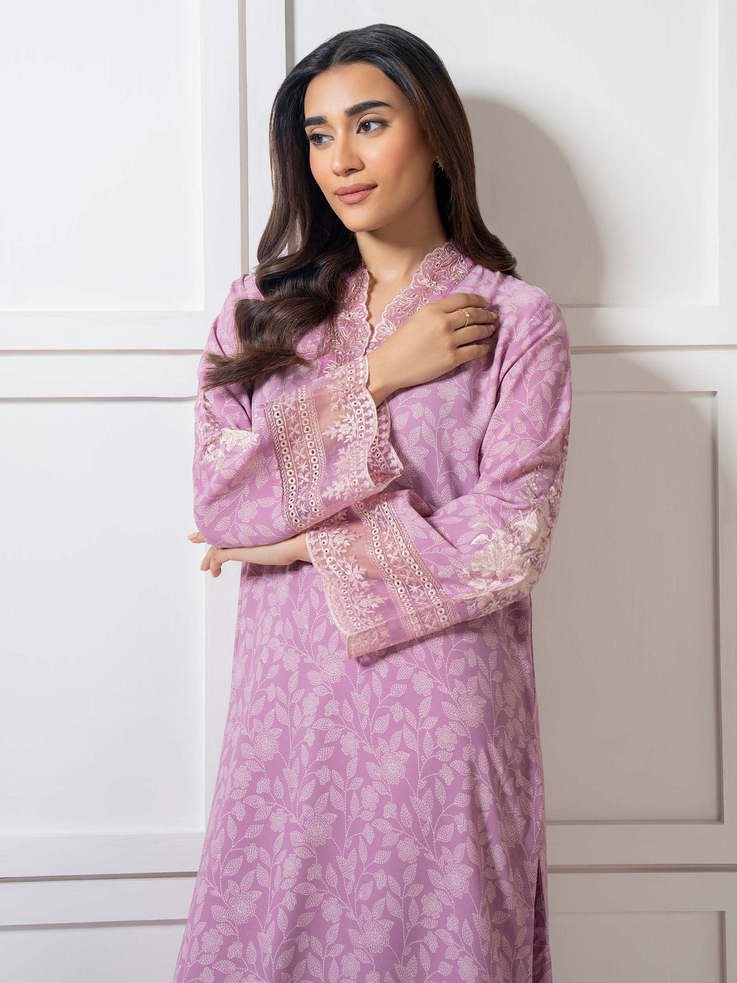 2 Piece Grip Suit- Embroidered (Pret)