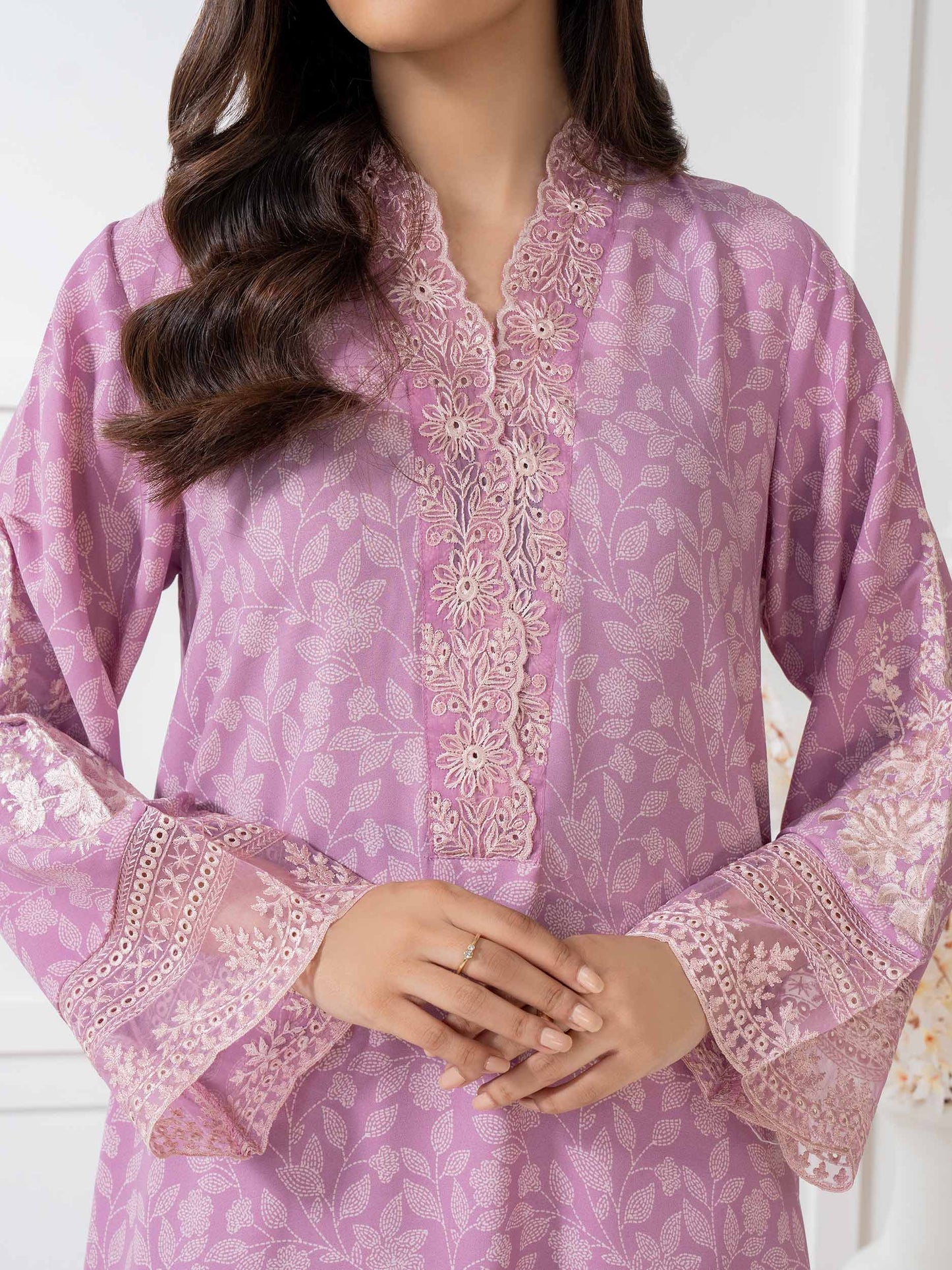 2 Piece Grip Suit- Embroidered (Pret)