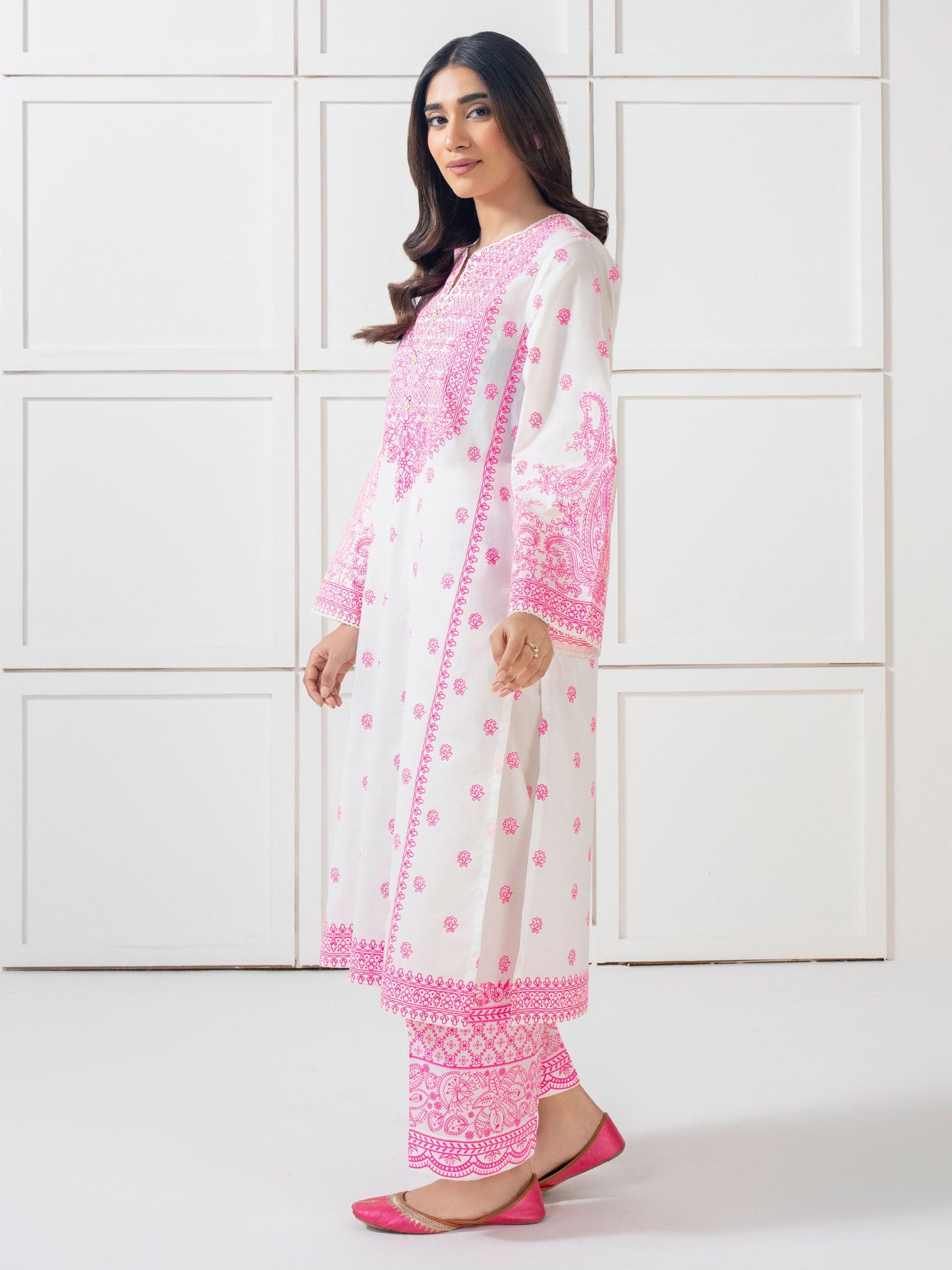2 Piece Cambric Suit Printed (Pret)