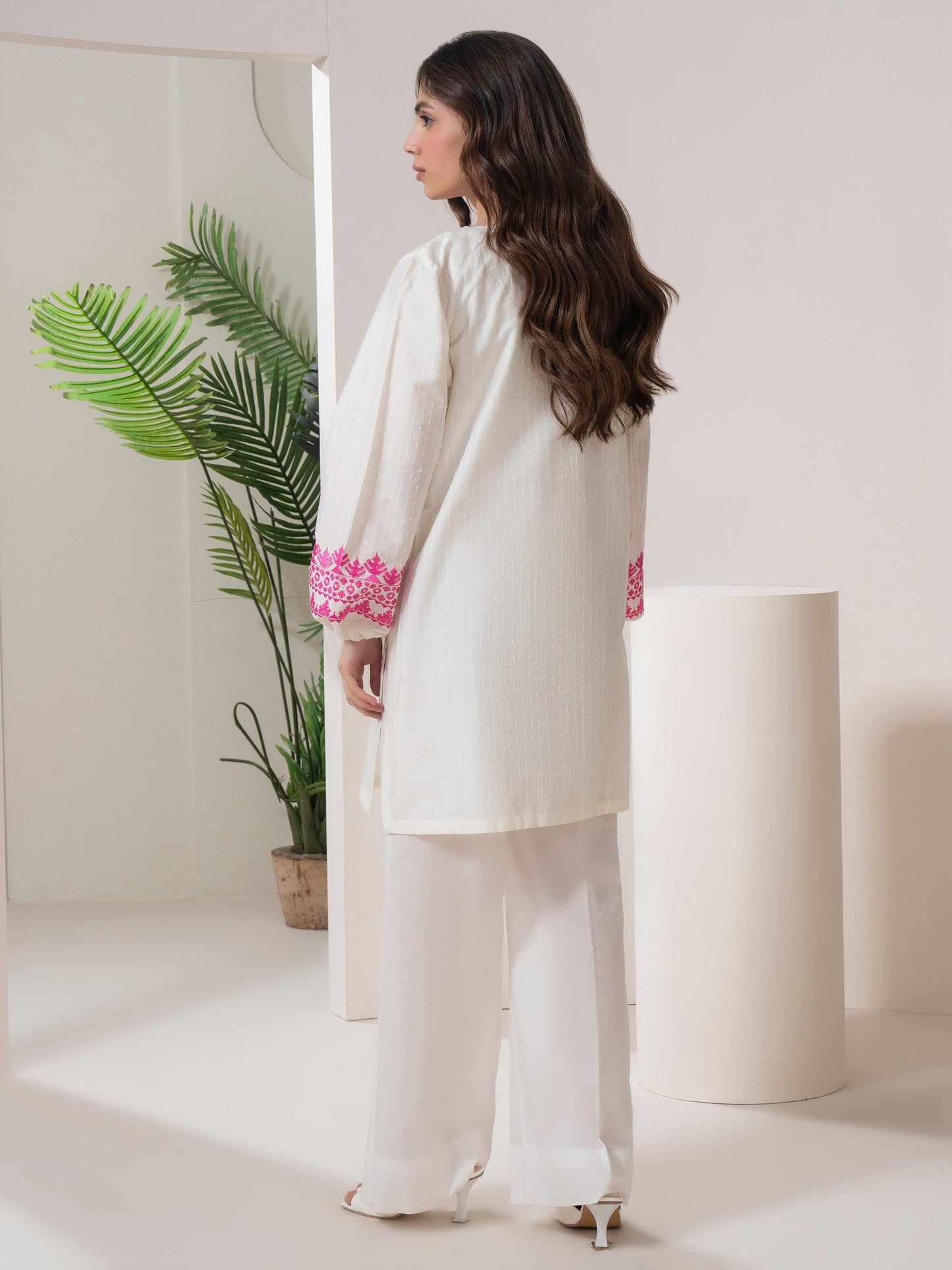 Cambric Embroidered Top (Pret)