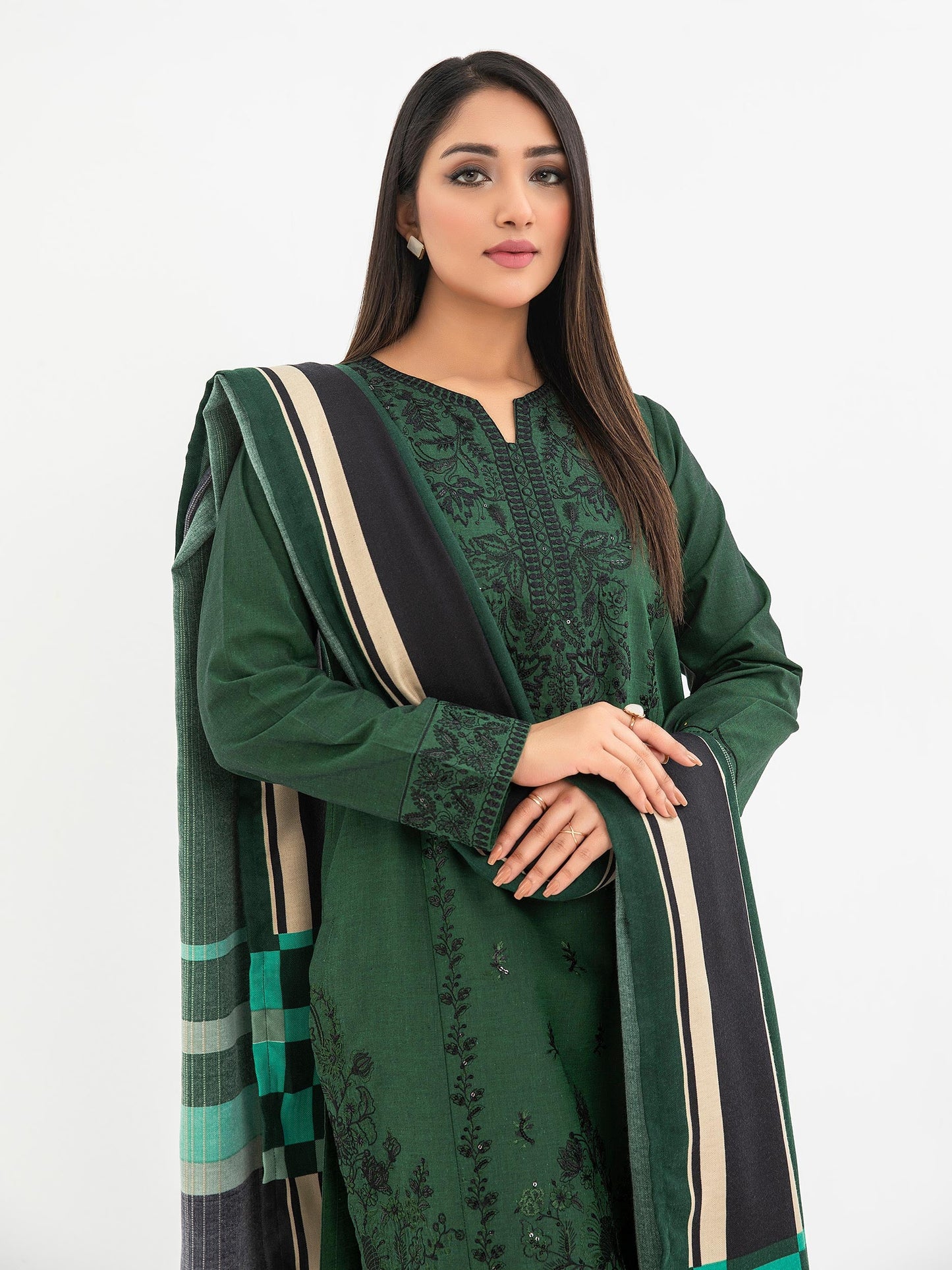 3 Piece Yarn Dyed Suit-Embroidered(Pret)
