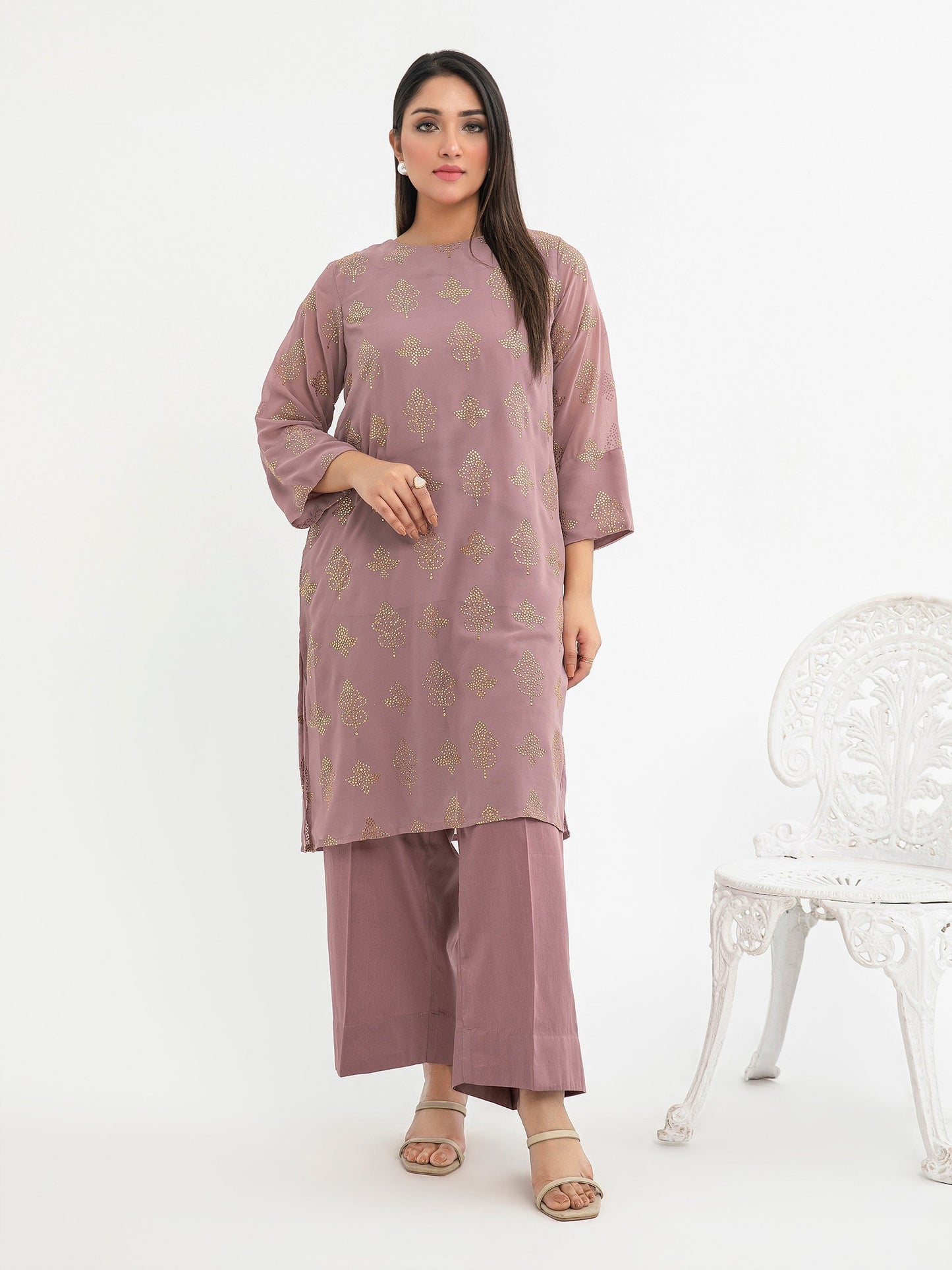 2 Piece Chiffon Suit-Embroidered (Pret)