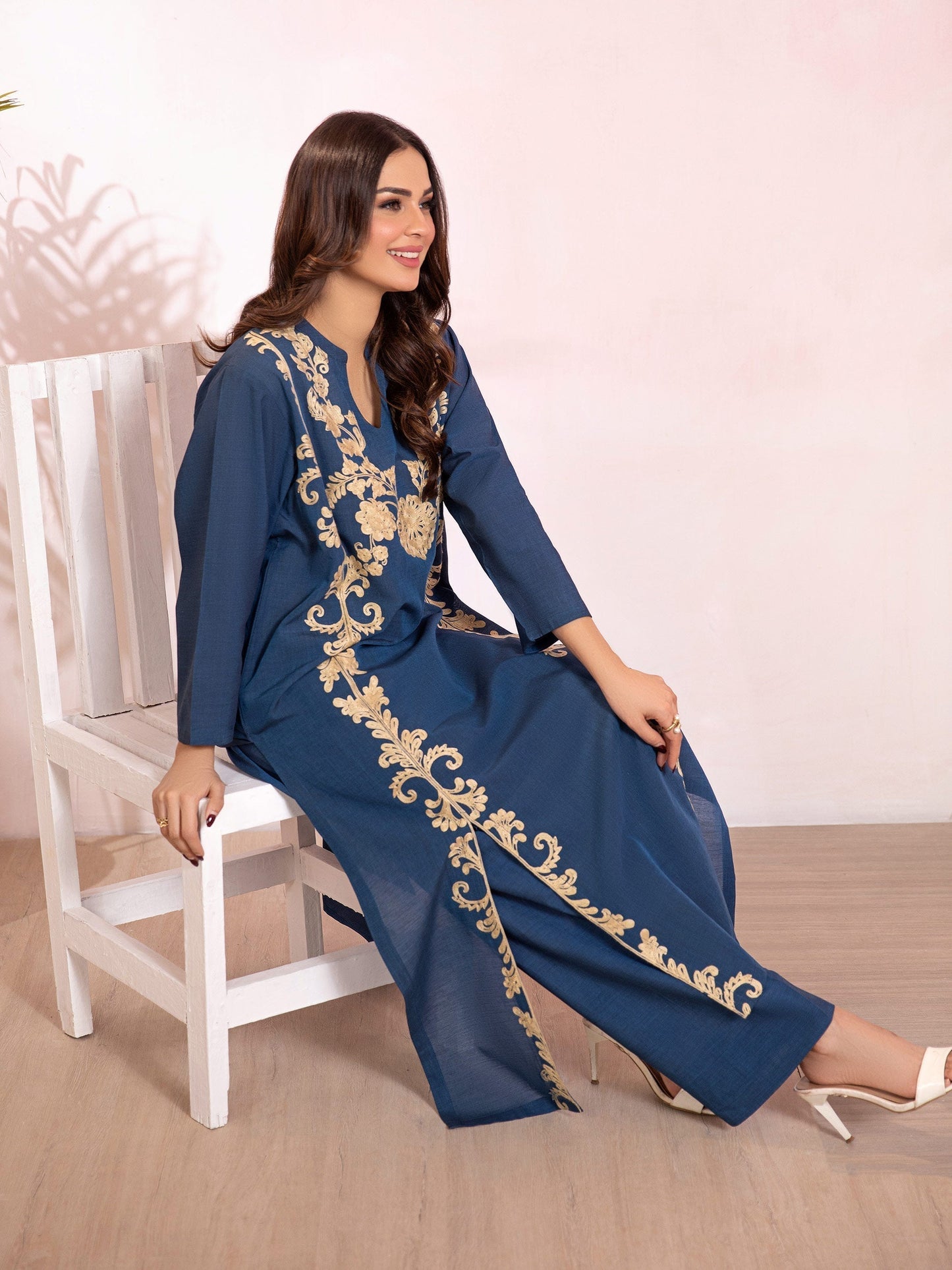 3 Piece Yarn Dyed Suit-Embroidered (Pret)