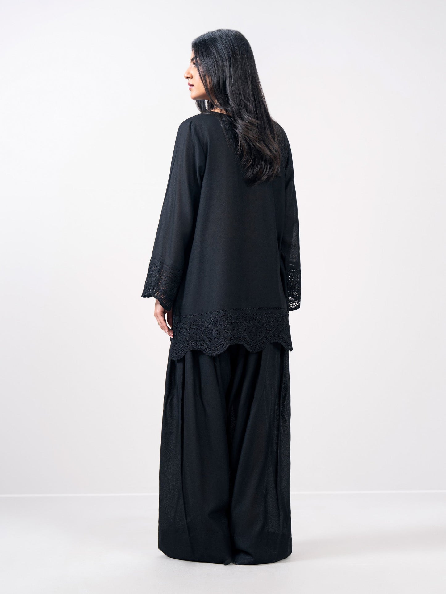 2 Piece Karandi Suit- Embroidered (Pret)