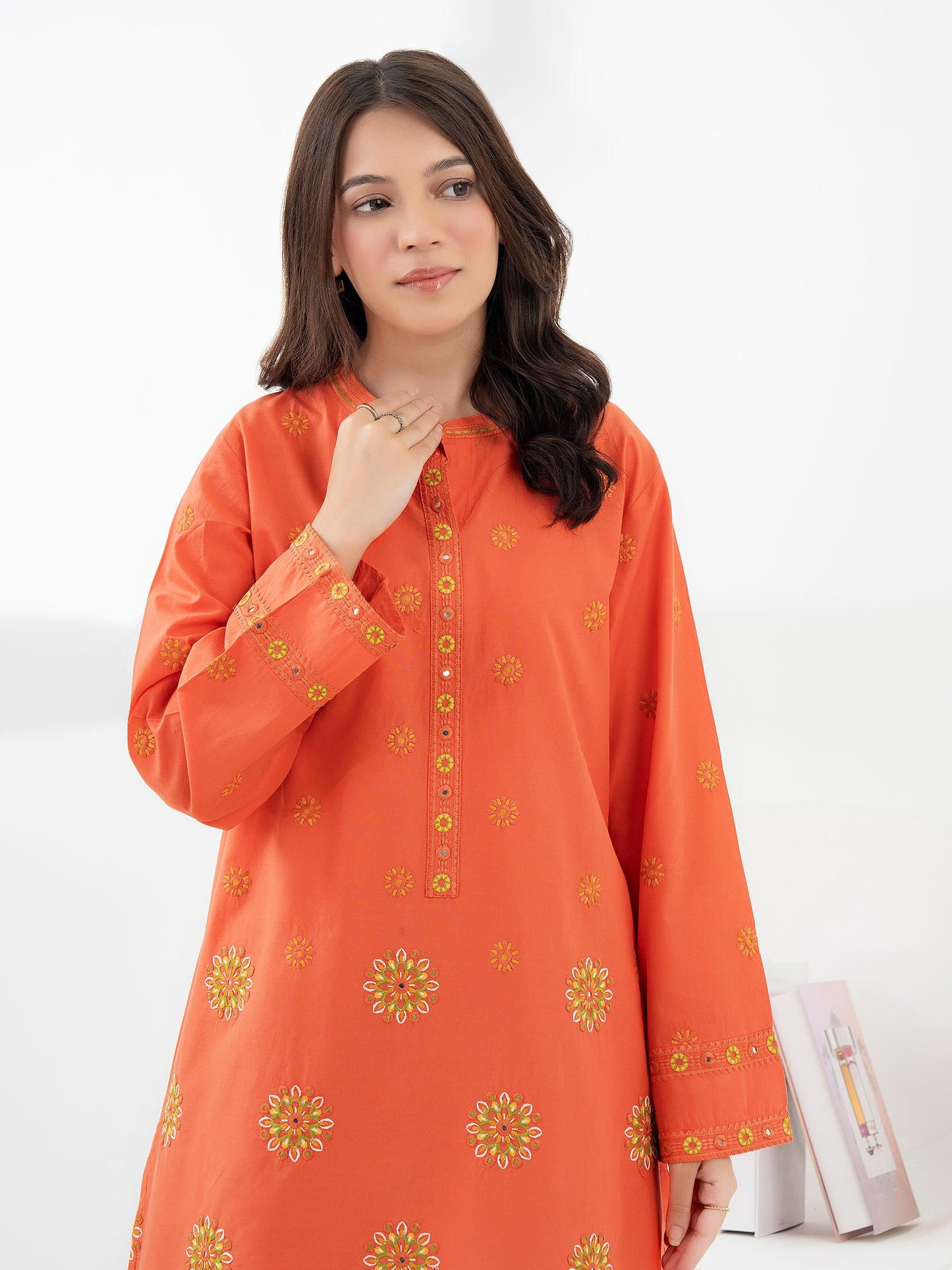 Cambric Kurti-Embroidered (Pret)