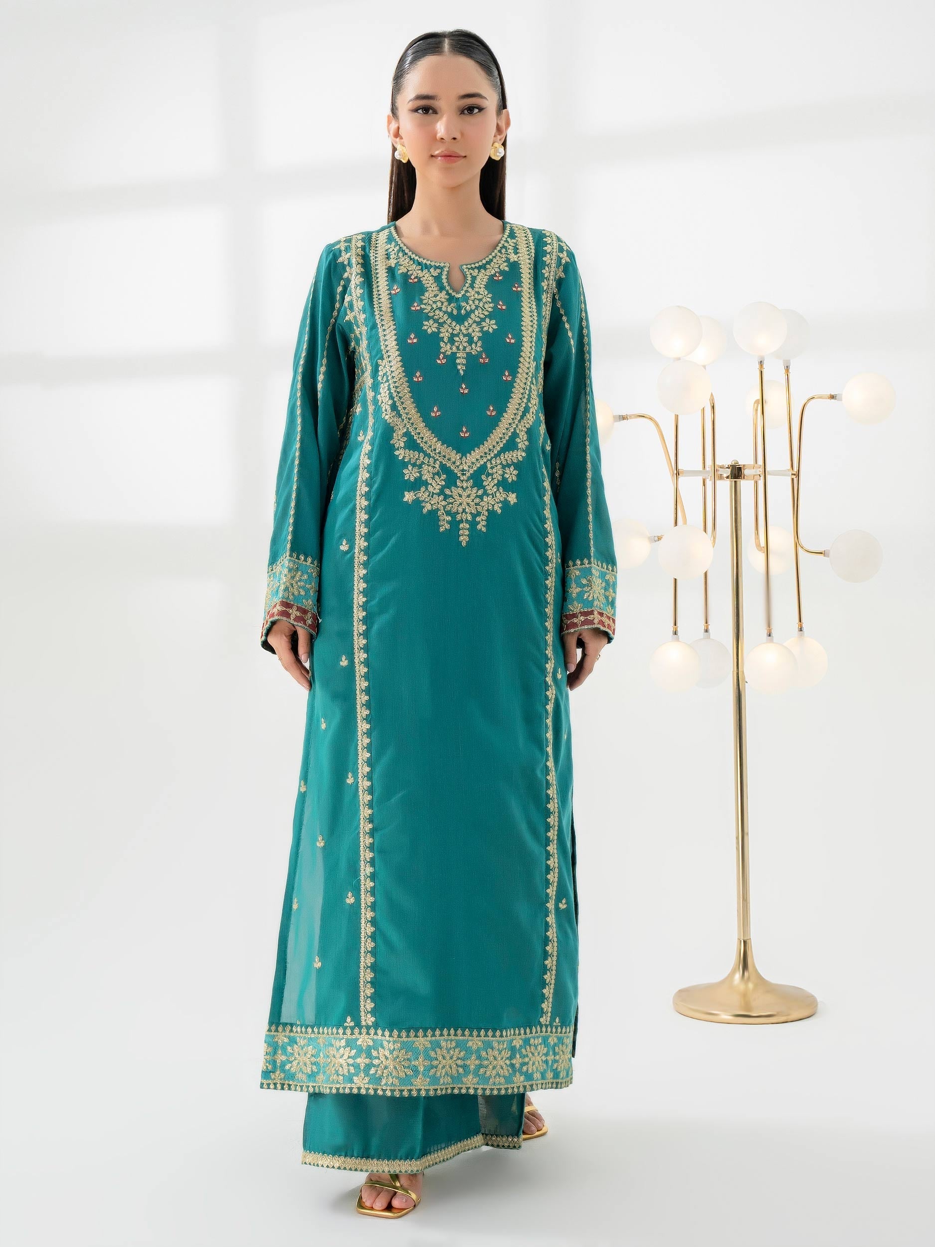 3-piece-raw-silk-suit-embroidered-(pret)-shawl-missing