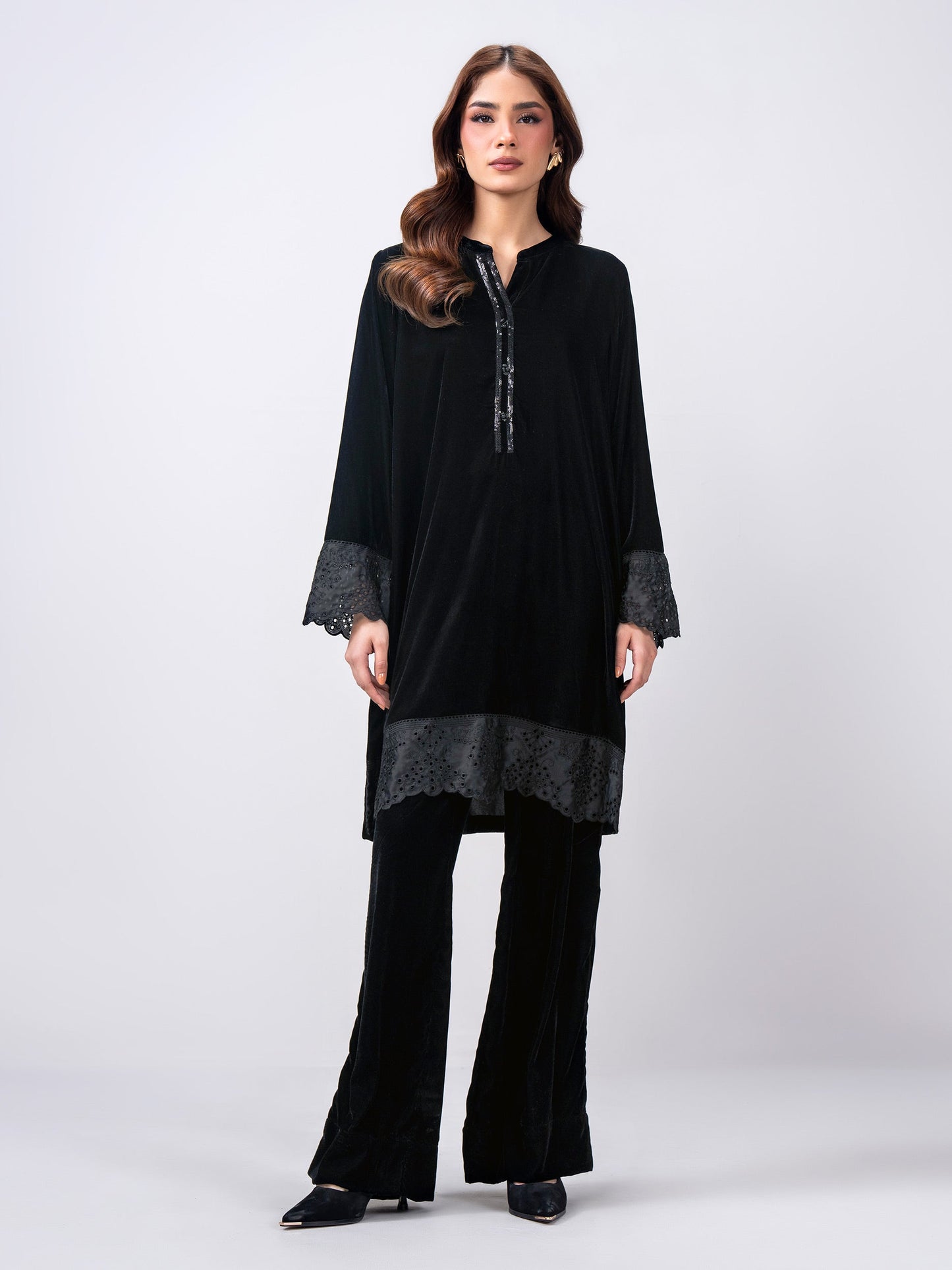 2 Piece Velvet Suit- Embroidered (Pret)