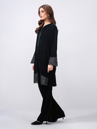 2-piece-velvet-suit--embroidered-(pret)