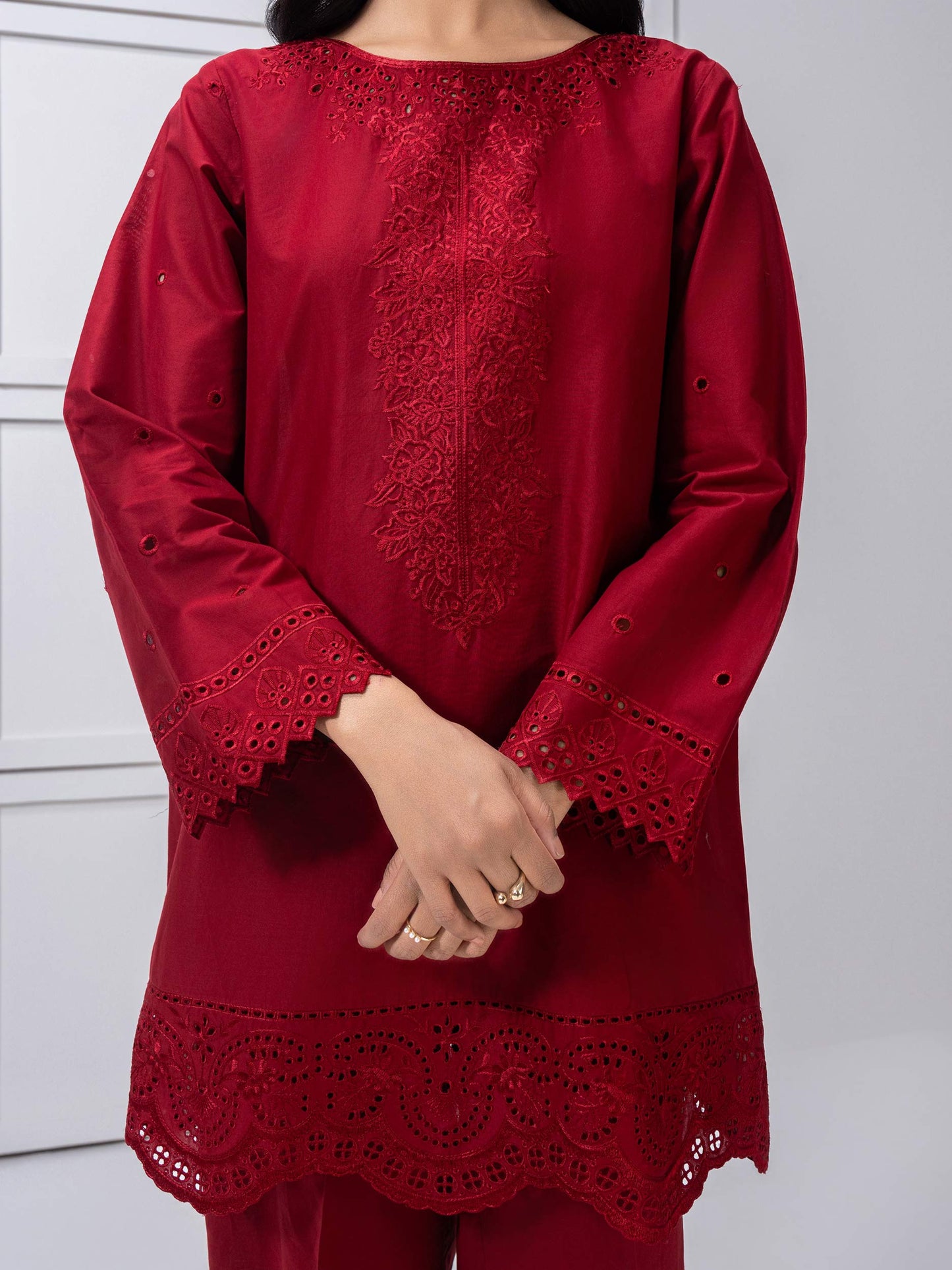 Cambric Co-Ord-Embroidered (Pret)