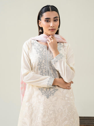 3-piece-lawn-suit-embroidered-(pret)