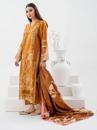 3-piece-khaddar-suit-embroidered-(pret)
