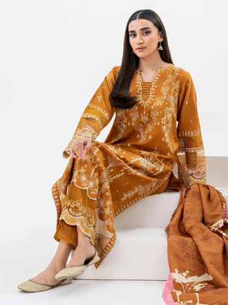 3-piece-khaddar-suit-embroidered-(pret)