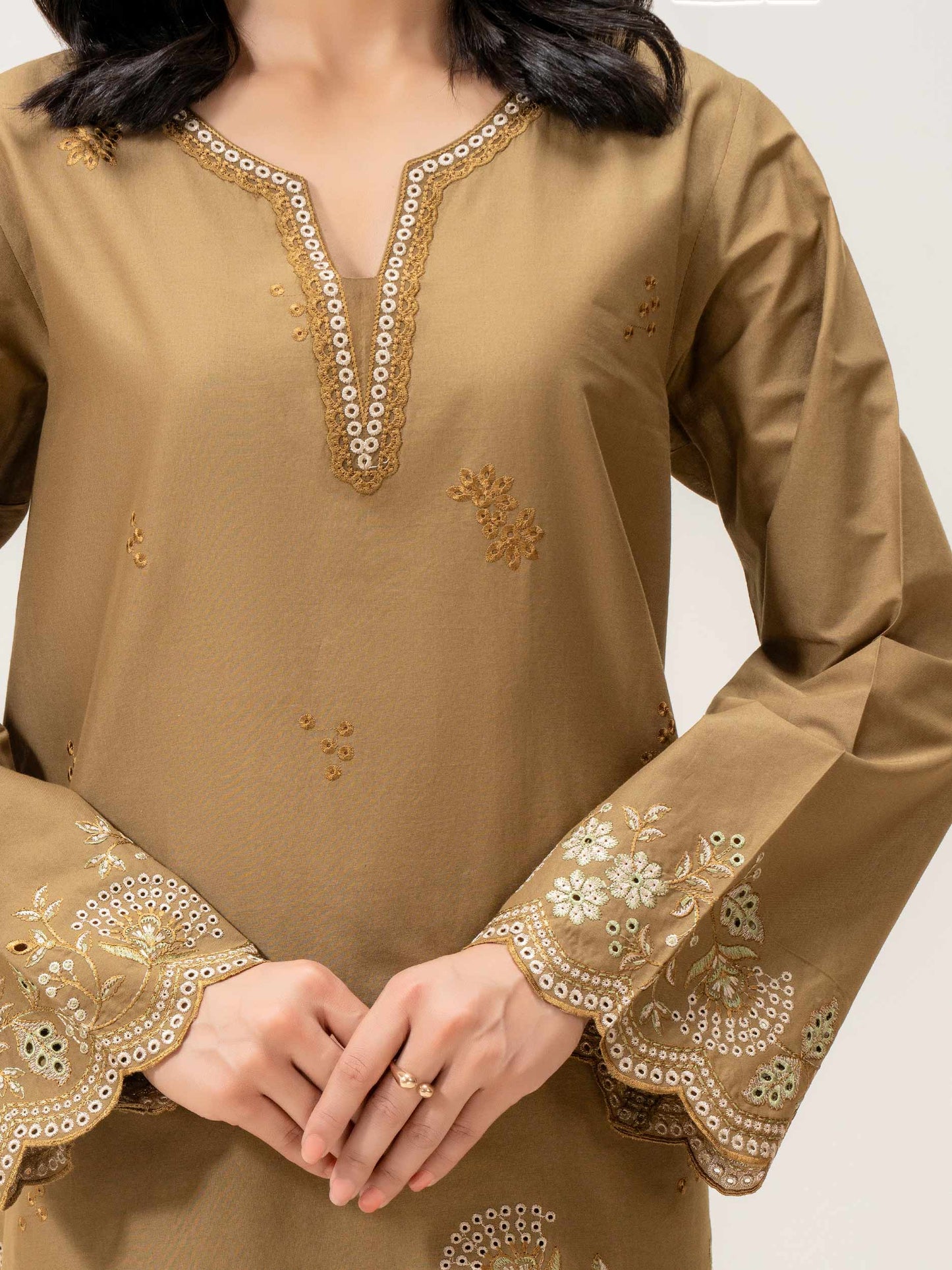 Cambric Co-Ord-Embroidered (Pret)