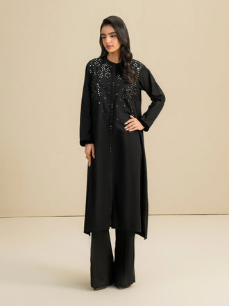 khaddar-shirt-embroidered-(pret)
