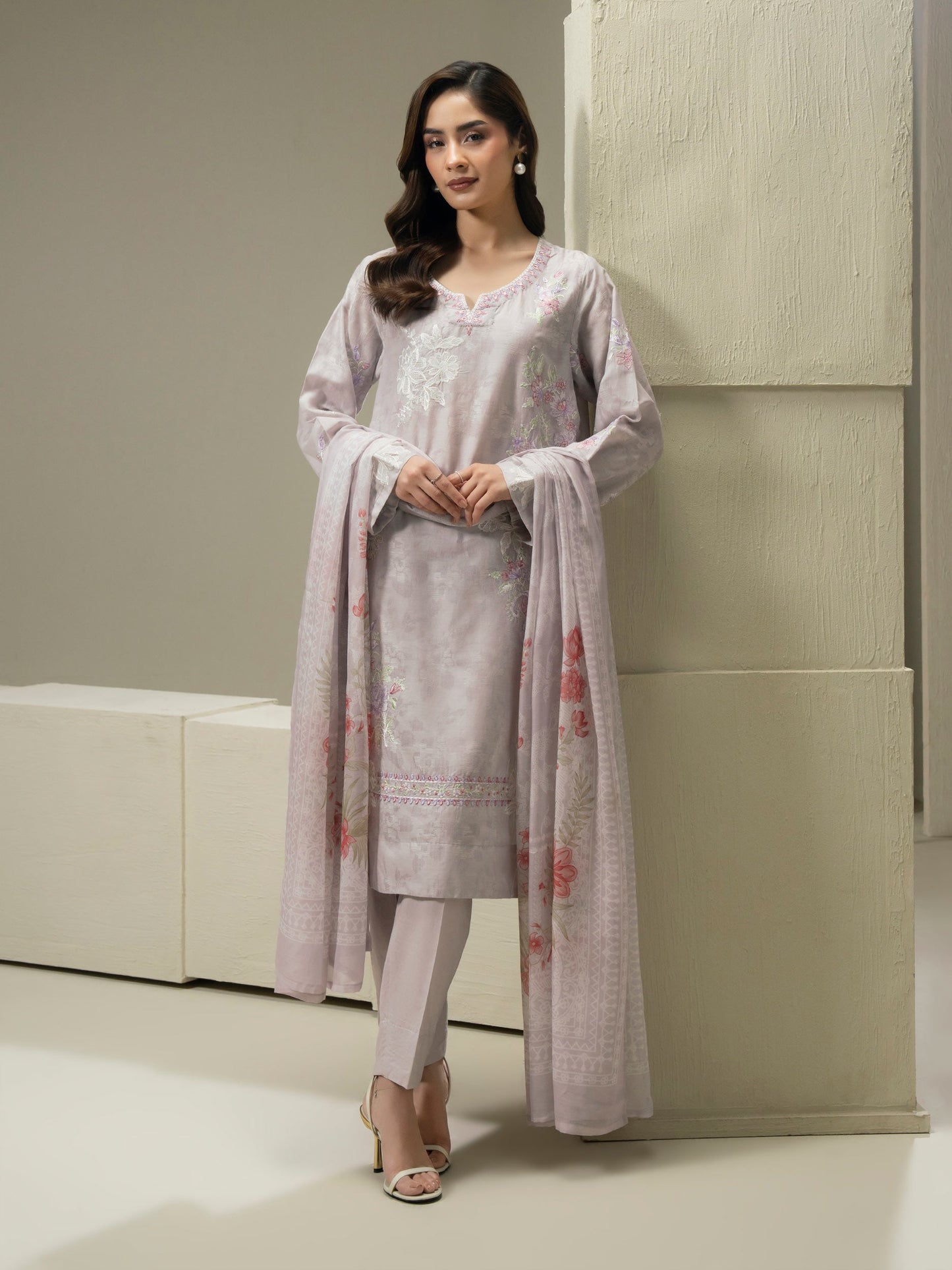 3 Piece Jacquard Suit-Embroidered (Pret)