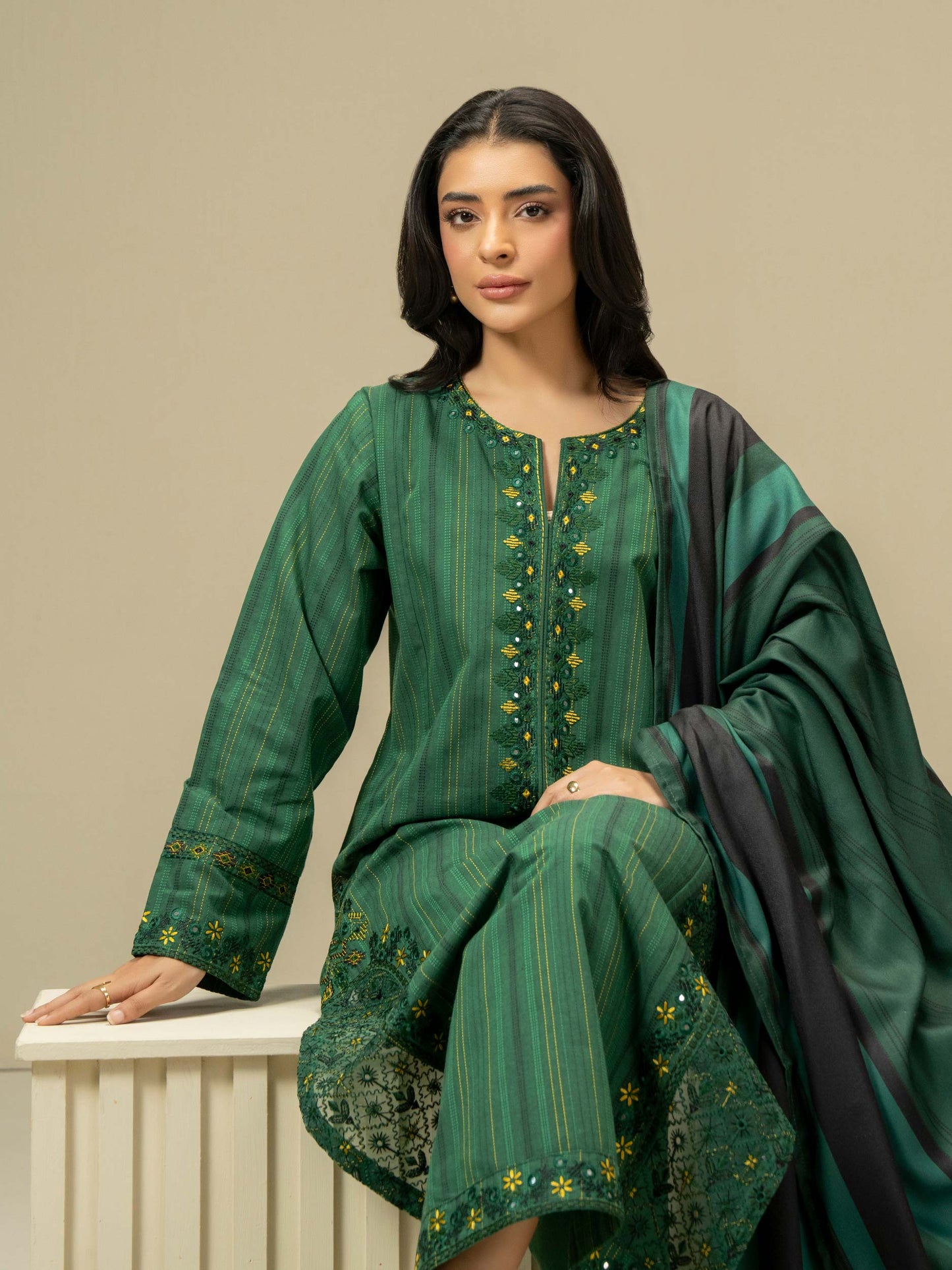 3 Piece Yarn Dyed Suit-Embroidered (Pret)