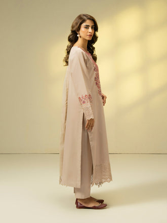 3-piece-khaddar-suit-embroidered-(pret)